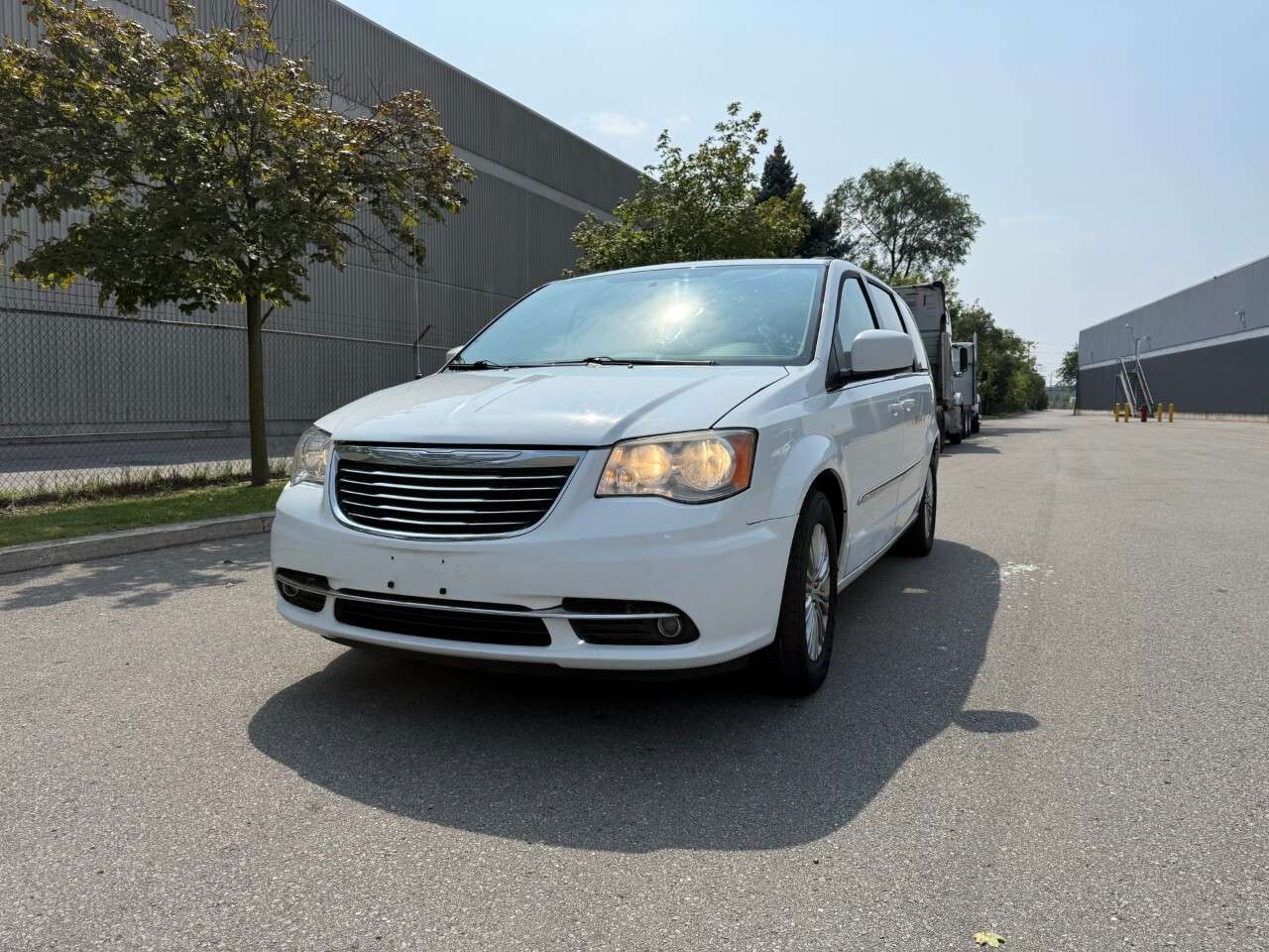 2016 Chrysler Town & Country 4dr Wgn Touring w/Leather