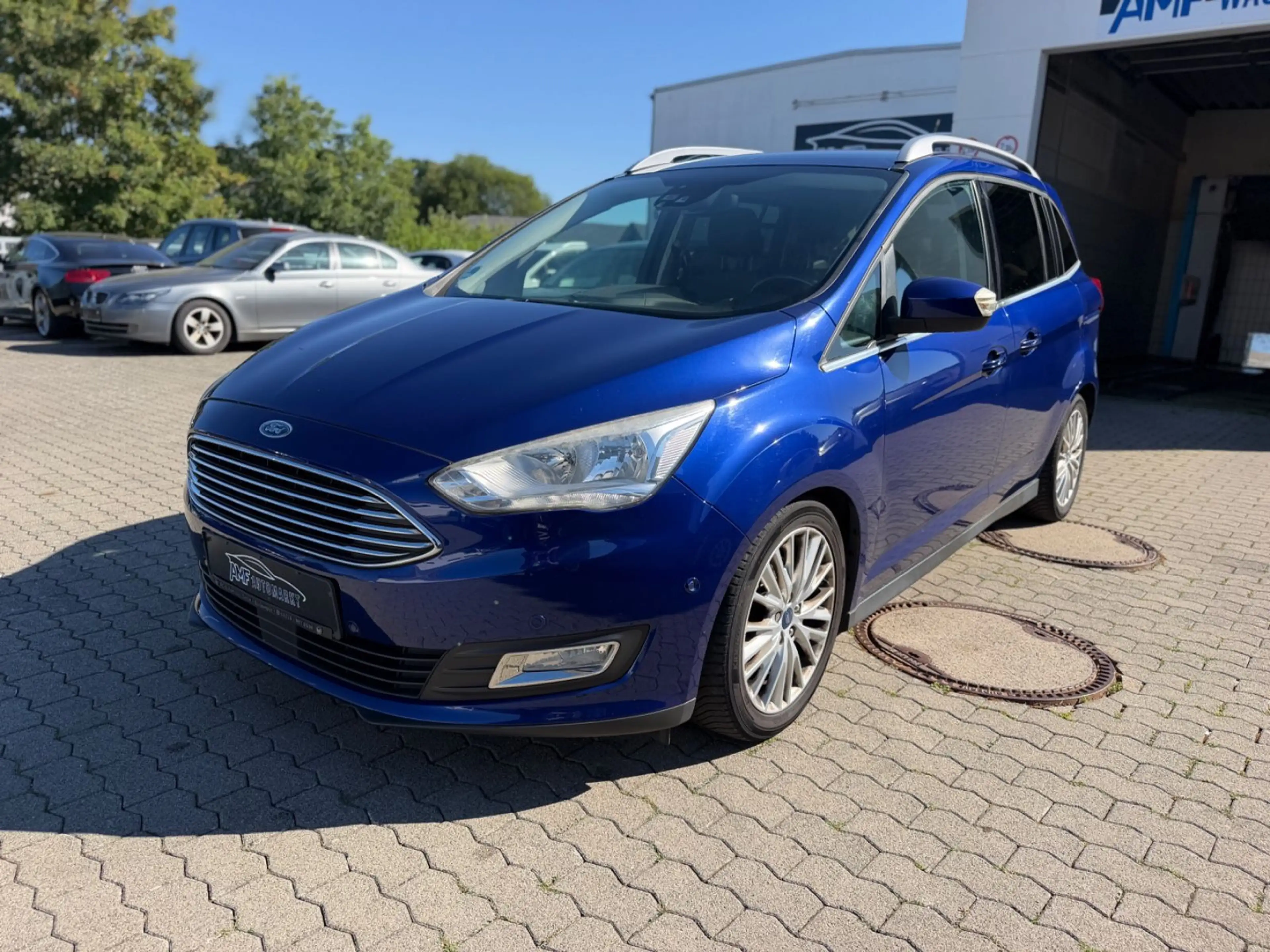 Ford Grand C-Max Titanium 1.5 TDCI 7Sitzer Auto. — photo 2