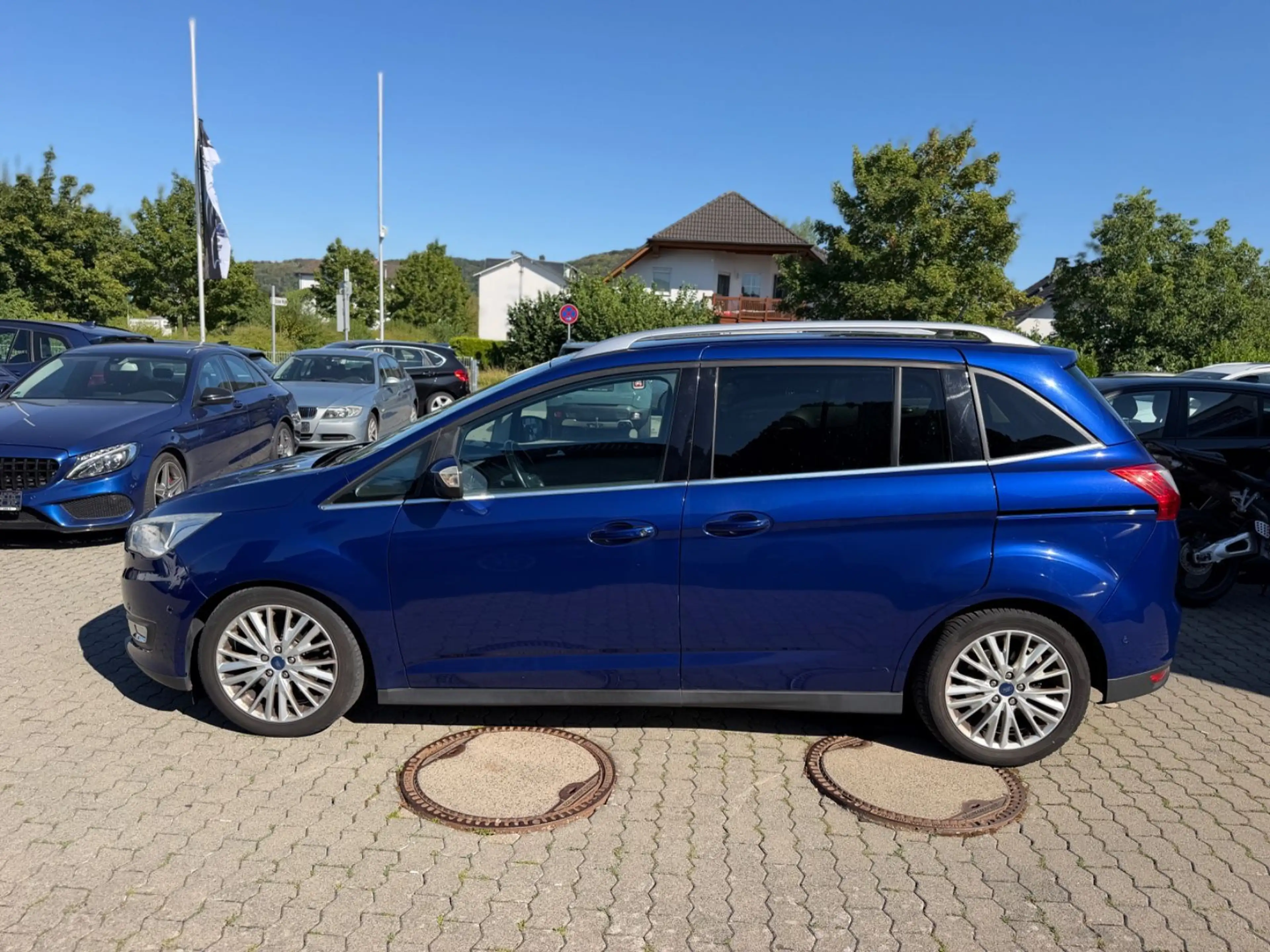 Ford Grand C-Max Titanium 1.5 TDCI 7Sitzer Auto. — photo 5