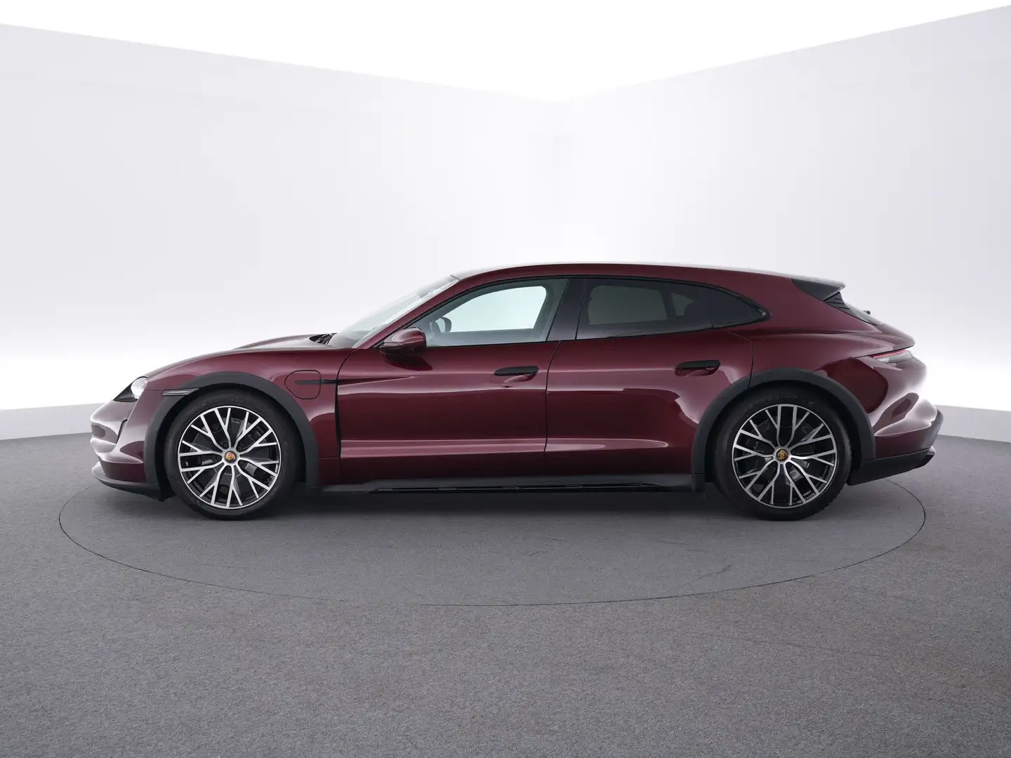 Porsche Taycan 4 Cross Turismo Rood - 2
