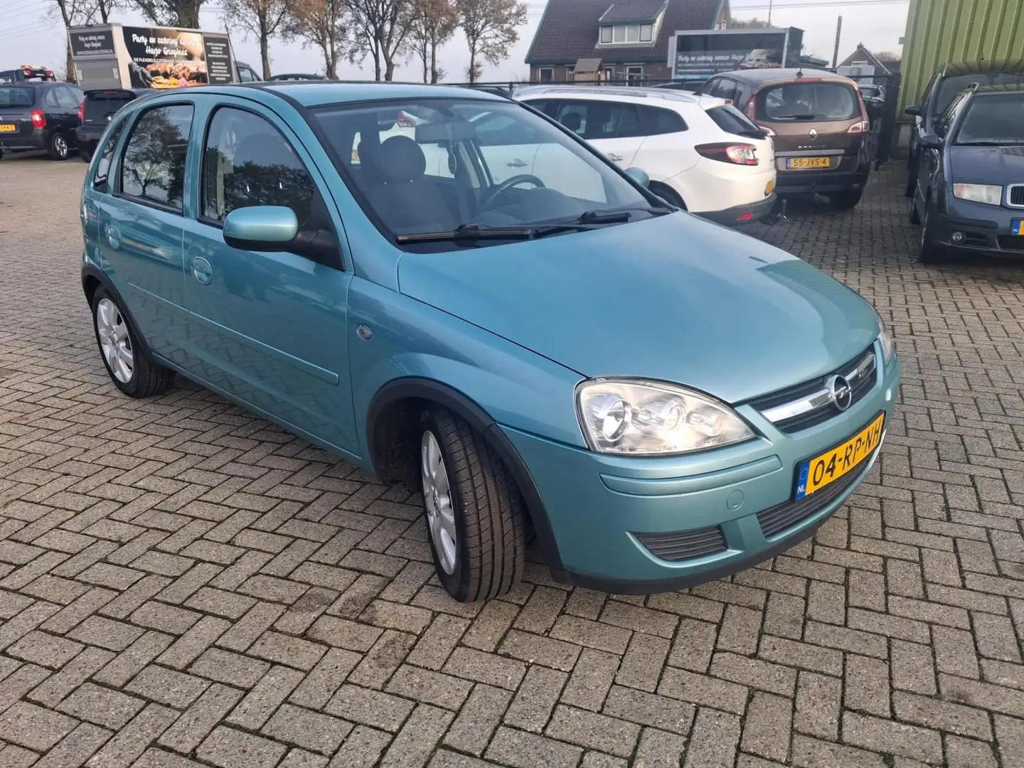 Opel Corsa 1.4-16V Full Rhythm 5 Drs 2005. Airco/Cruise/Licht Grün - 2