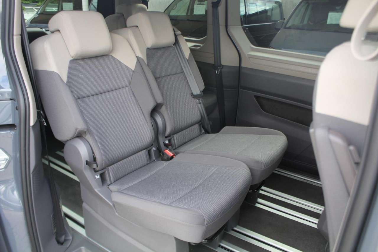 Volkswagen T7