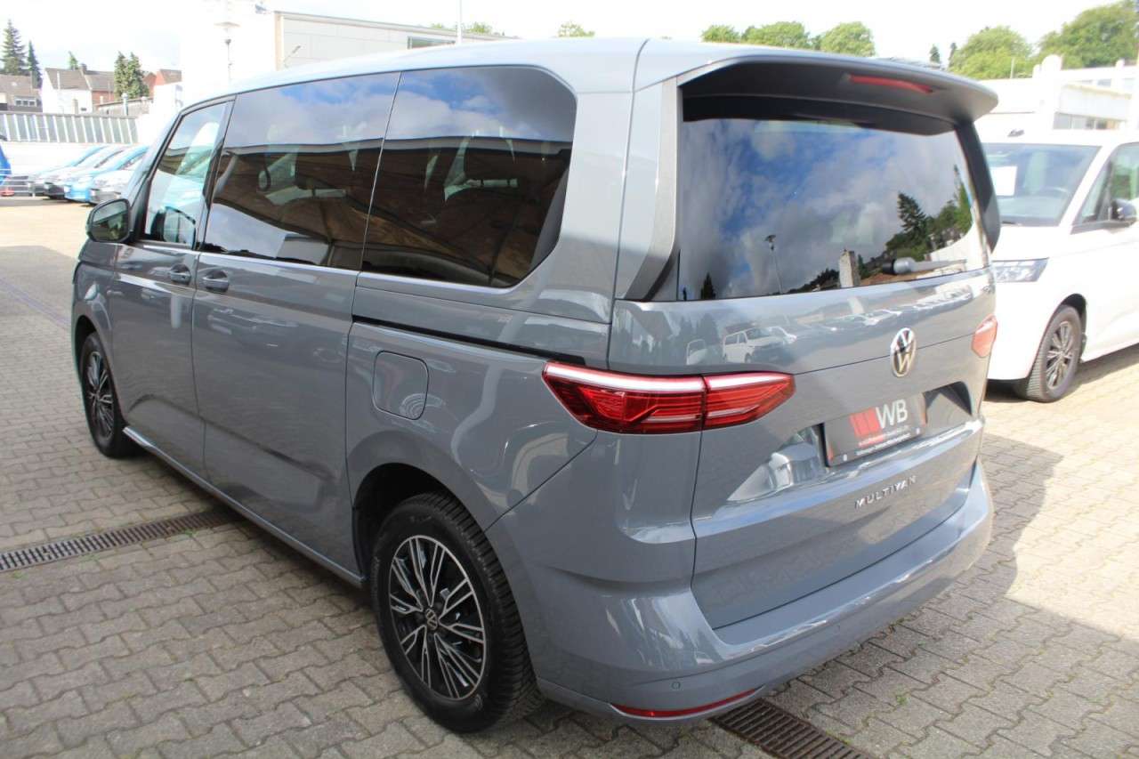 Volkswagen T7