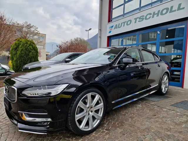 Volvo S90 2.0D5 235Cv AWD LED GearTr Inscription ACC B&W 20"