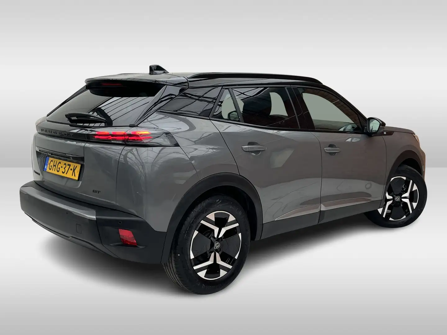 Peugeot e-2008 EV GT 54 kWh | Keyless | Carplay/Android Auto | Grau - 2