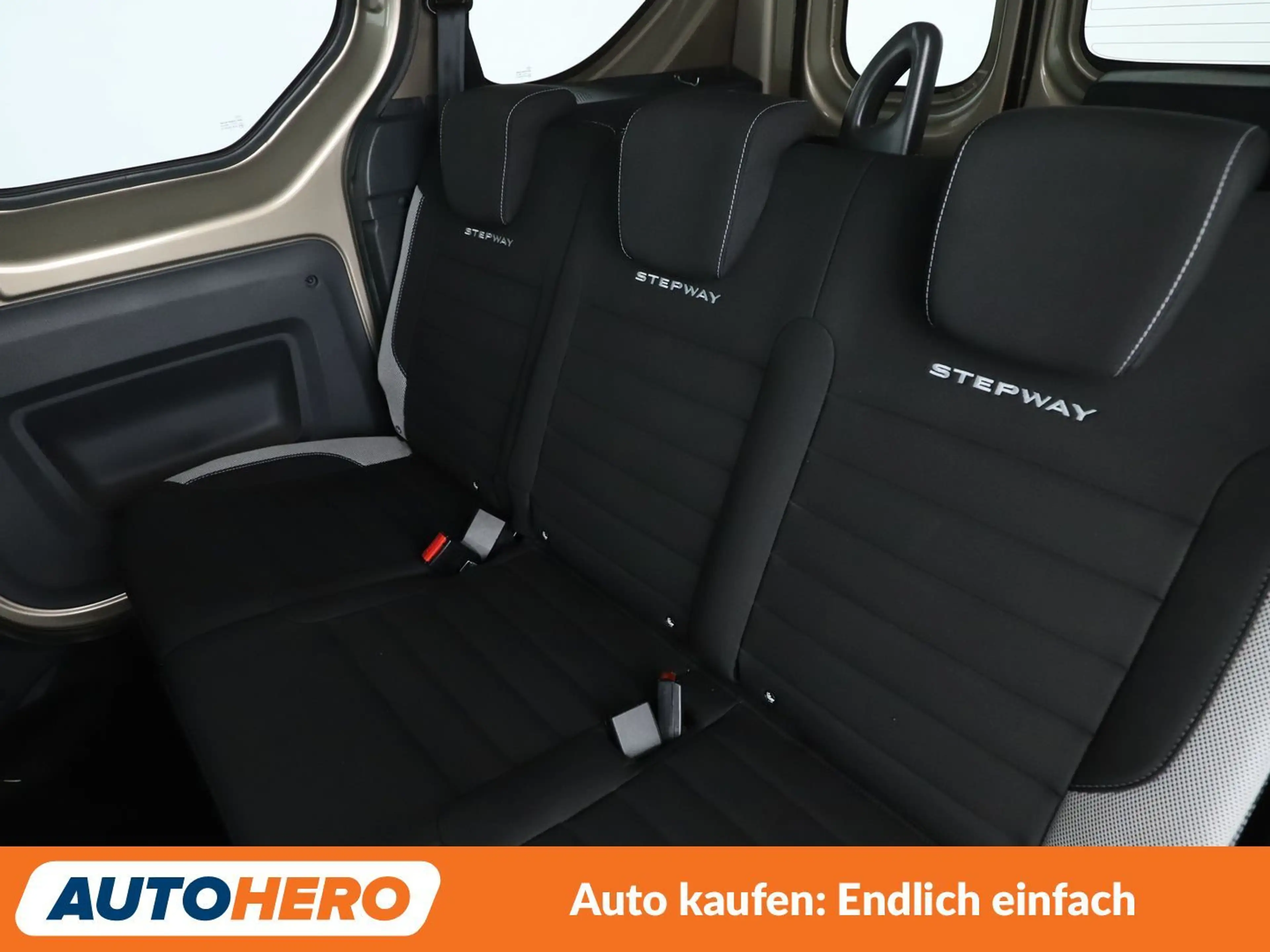 Dacia Dokker 1.6 SCe Stepway*NAV*TEMPO*CAM*PDC*BLUETOOTH* — photo 14
