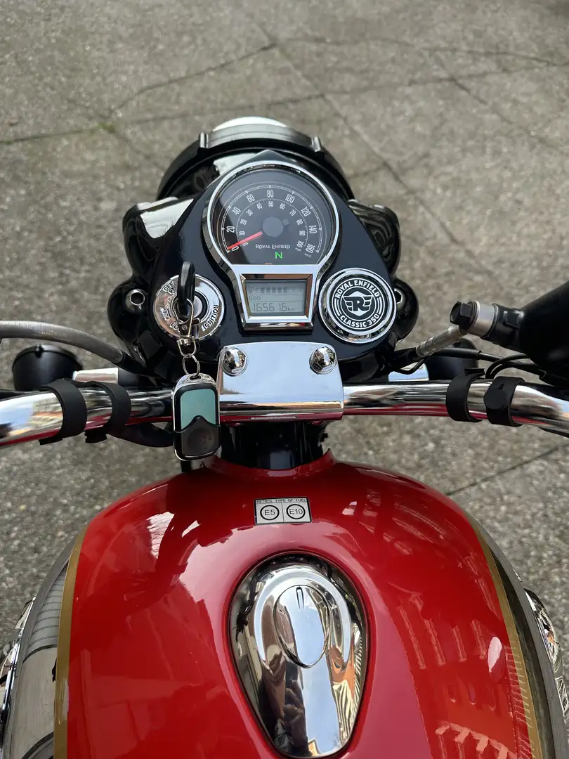 Royal Enfield Bullet 350 - 2