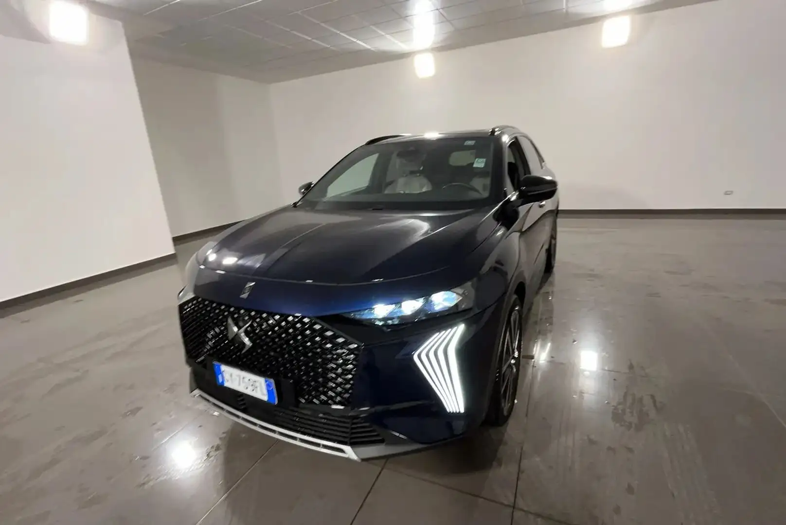 DS Automobiles DS 7 Crossback DS7 1.5 bluehdi Etoile 130cv auto Gri - 1