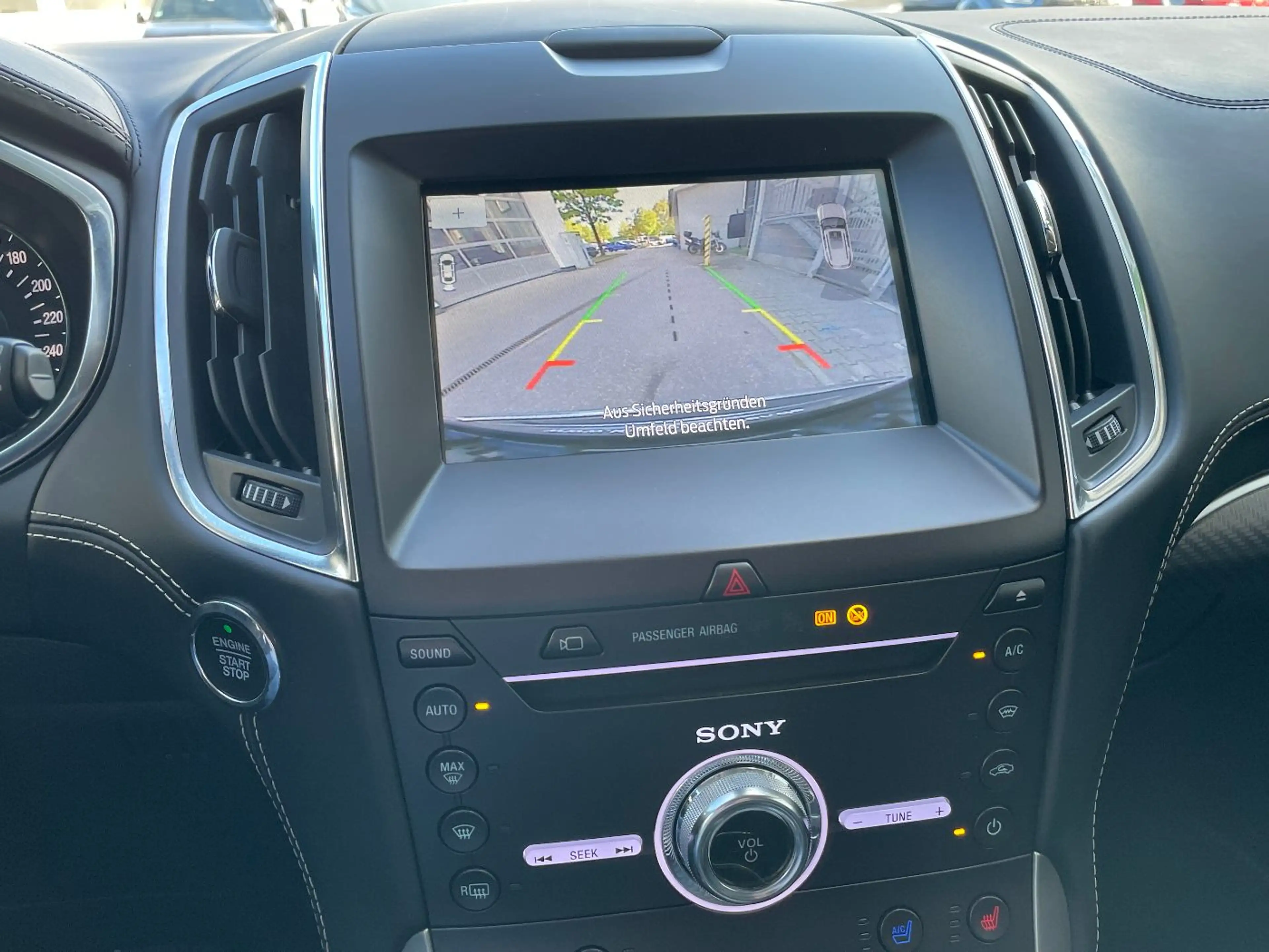 Ford S-Max Vignale Standheizung Navi Kamera 7-Sitze — photo 7
