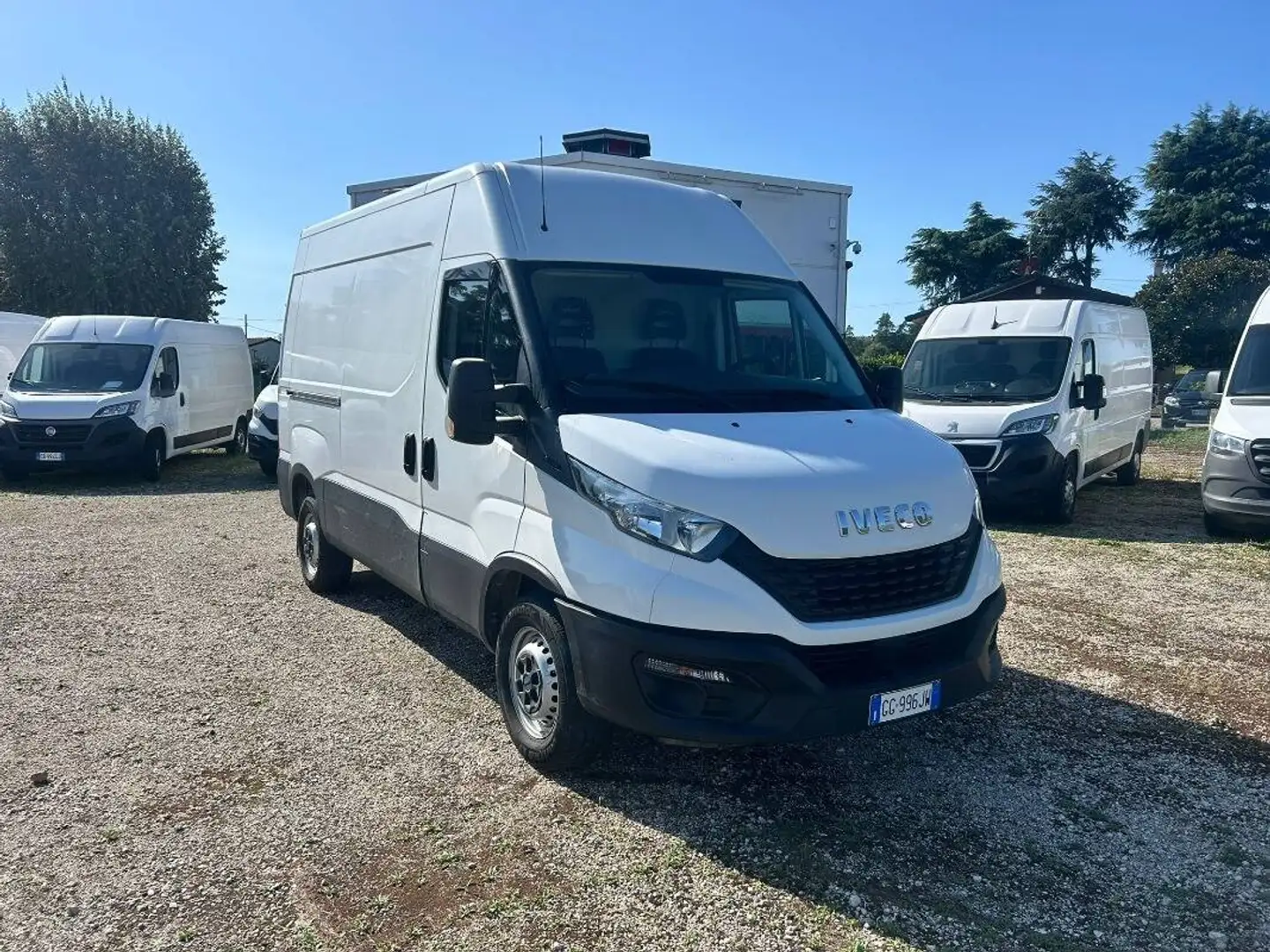 Iveco Daily 35 S12 V H2 3520 E6d-temp +iva Weiß - 2