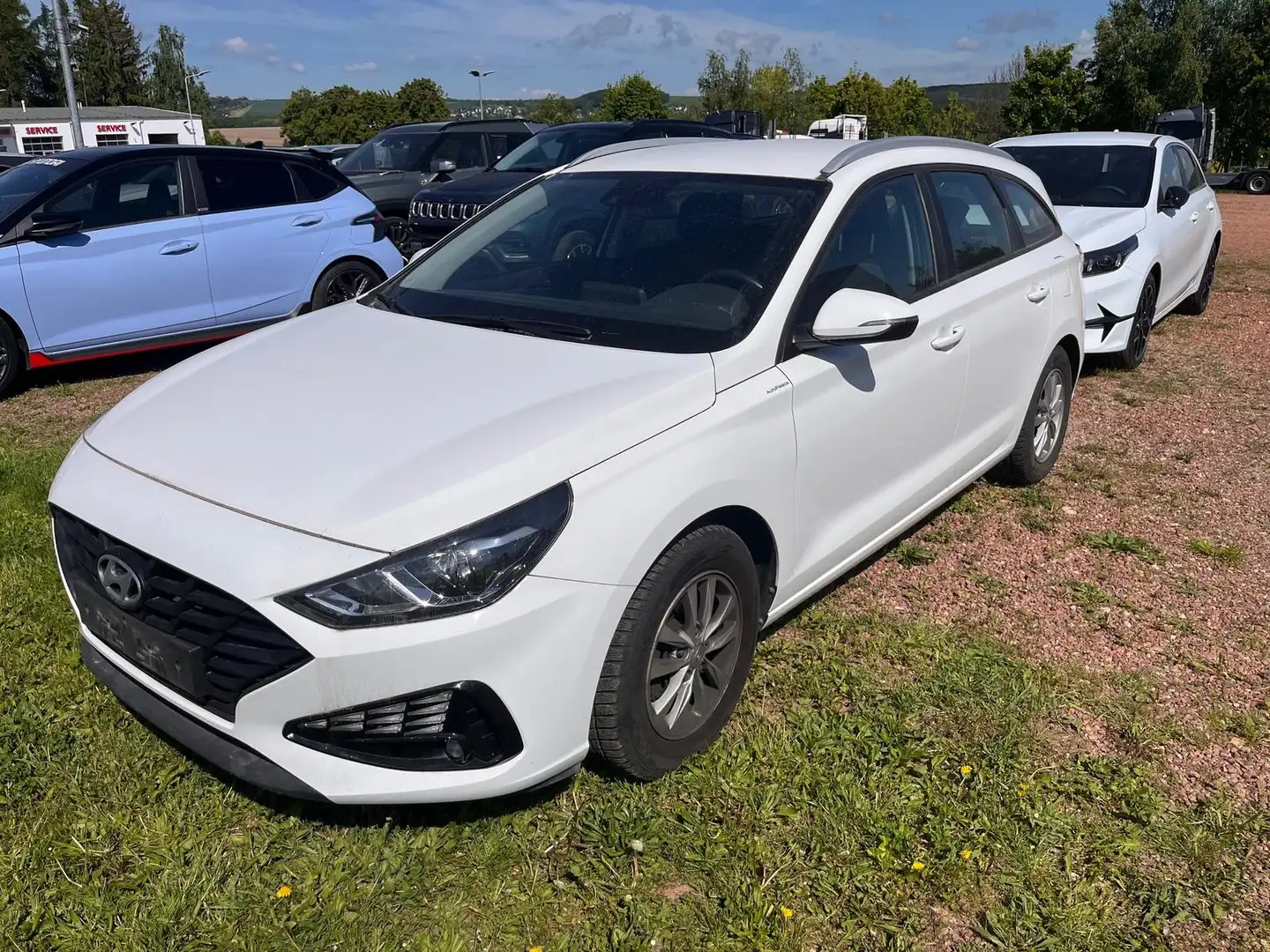 Hyundai i30 Kombi 1.6 CRDi Klima|SHZ|Car-Play Alb - 2