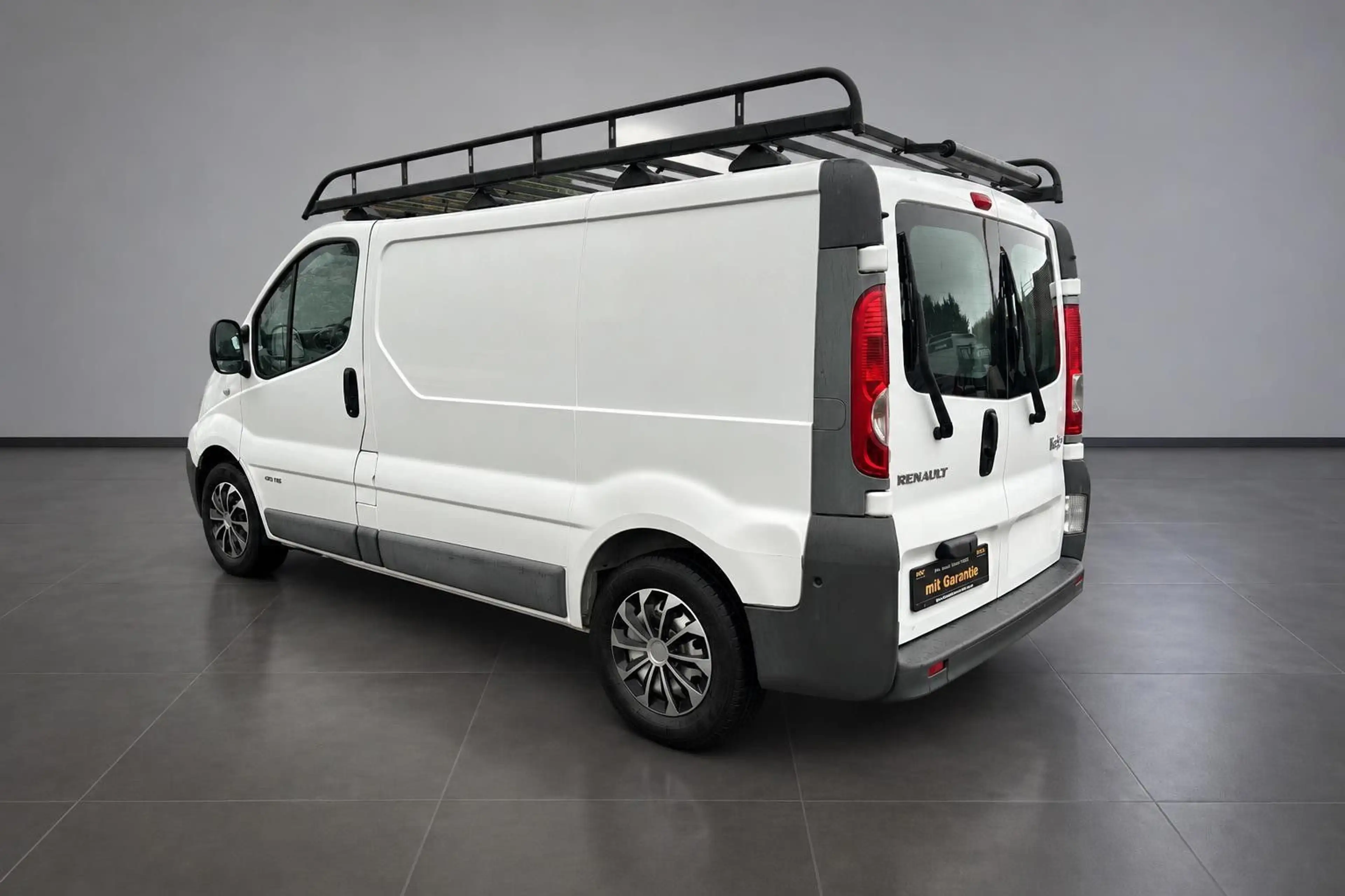 Renault Trafic Kasten L1H1 2,9t Dachträger Klima Sortimo — photo 7