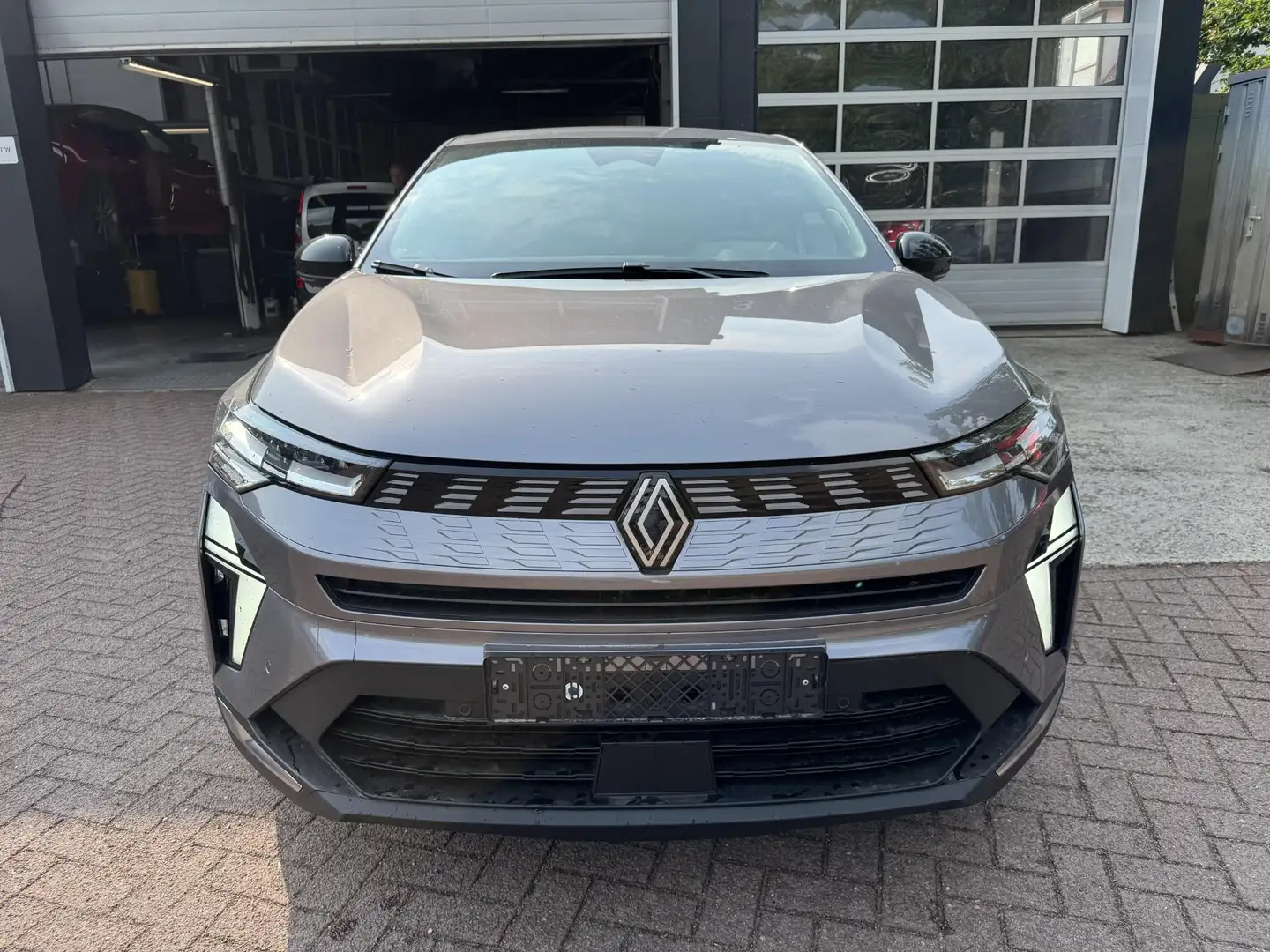 Renault Symbioz 1.6 E-Tech full hybrid 145 techno Grijs - 2