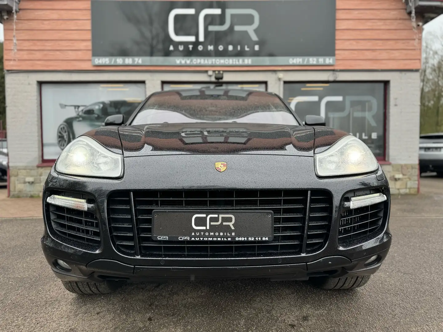 Porsche Cayenne 4.8 ! TURBO S ! V8 S Tiptronic * PANO * SONO *CLIM Zwart - 2