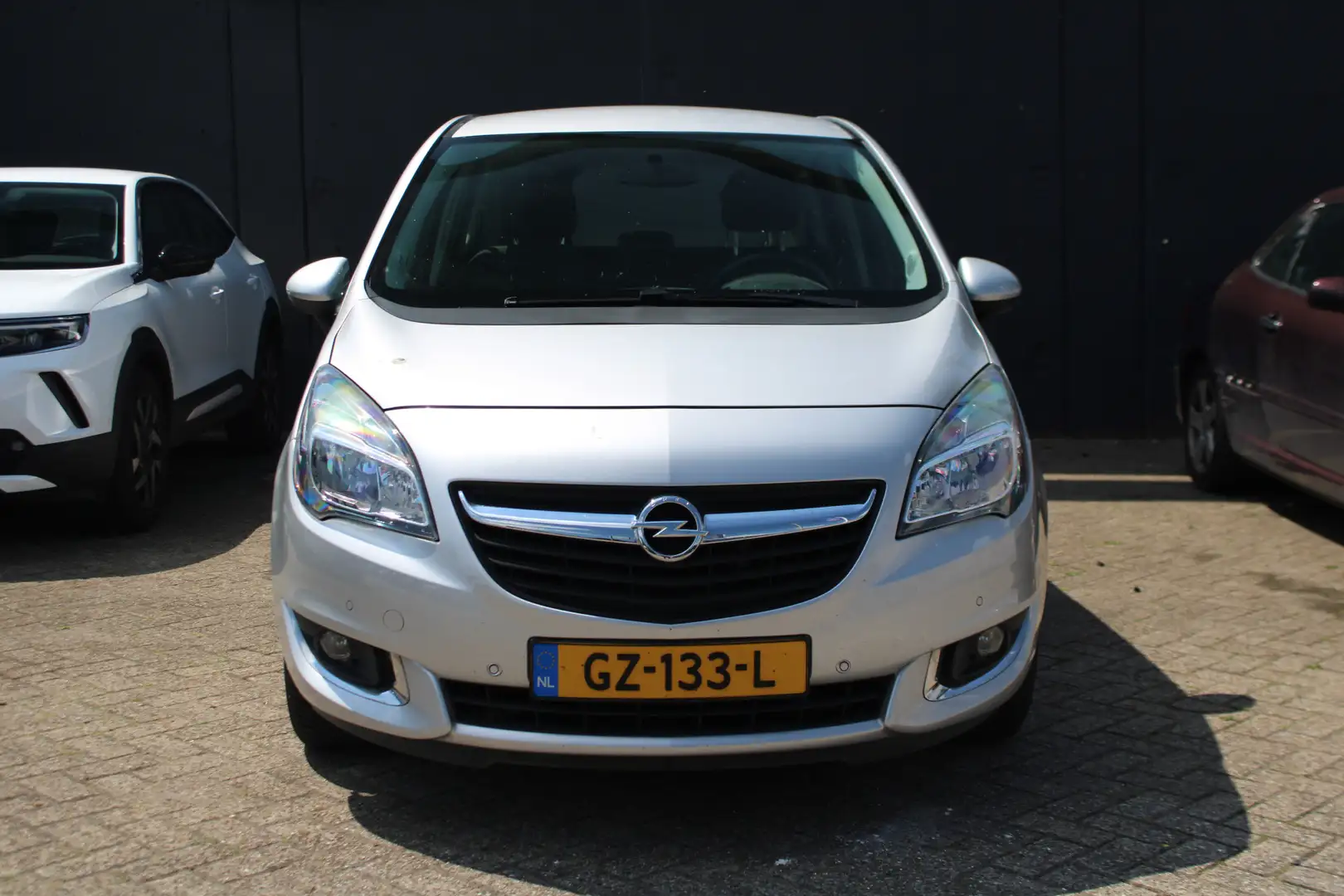 Opel Meriva 1.4 Turbo Design Edition Zie tekst! Gris - 2