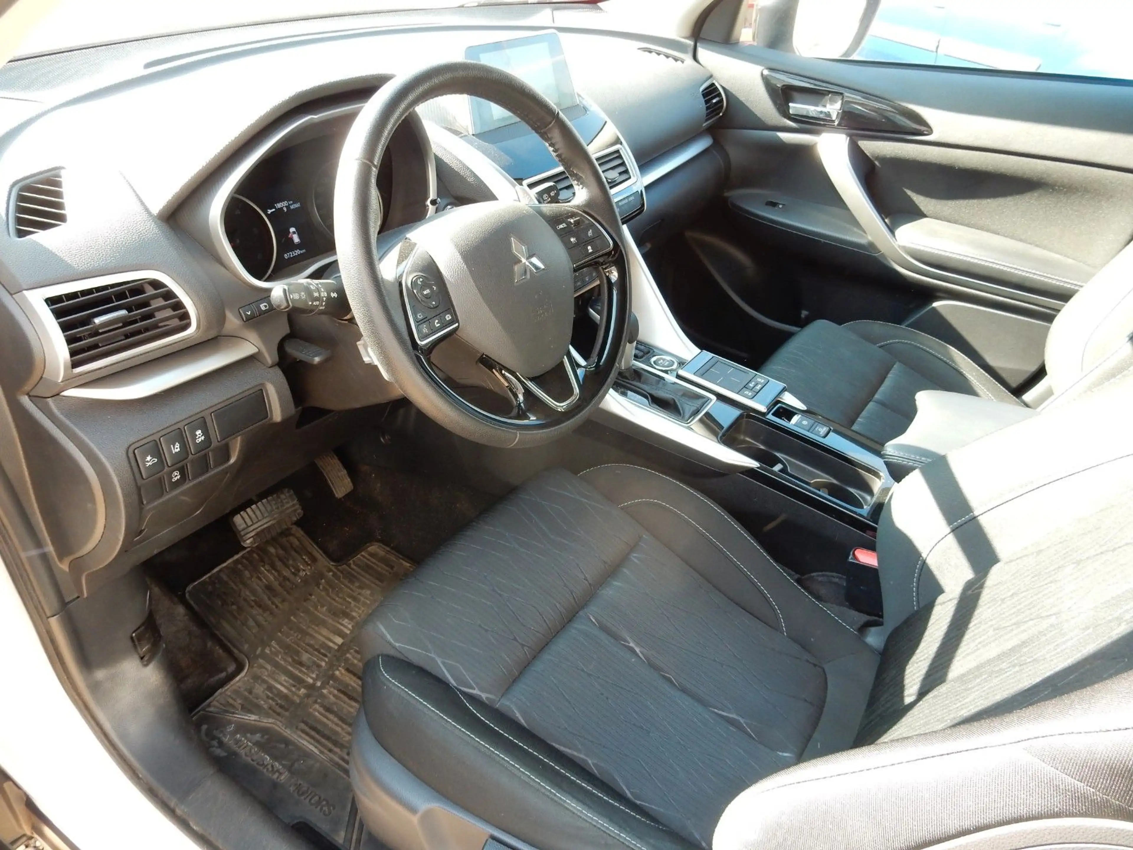 Mitsubishi Eclipse Cross Active+ 4WD — photo 7
