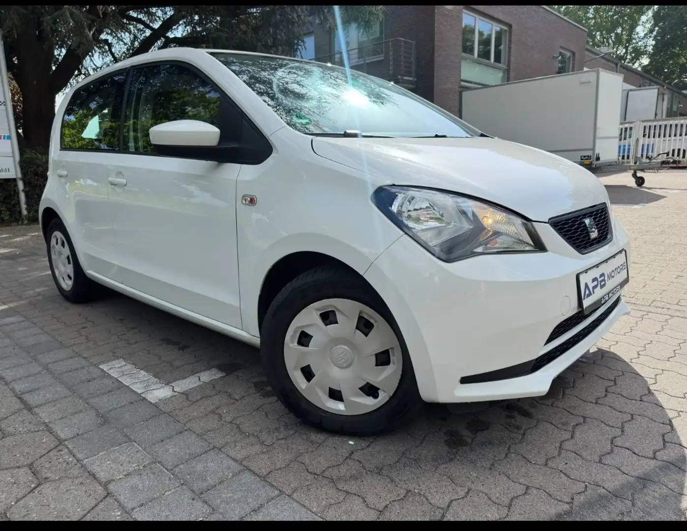 SEAT Mii STYLE AUT. KLIMA BLUETOOTH SCHECKHEFT 1.HAND Weiß - 1