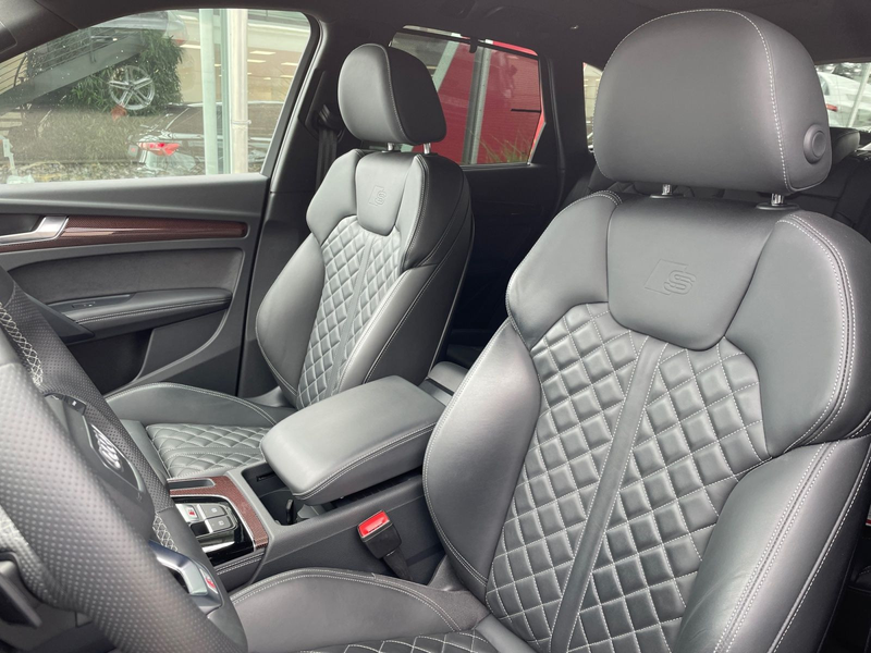 Audi SQ5 55 TDI q. Tiptr., Matrix, AHK, Pano, B&O, HU — photo 10