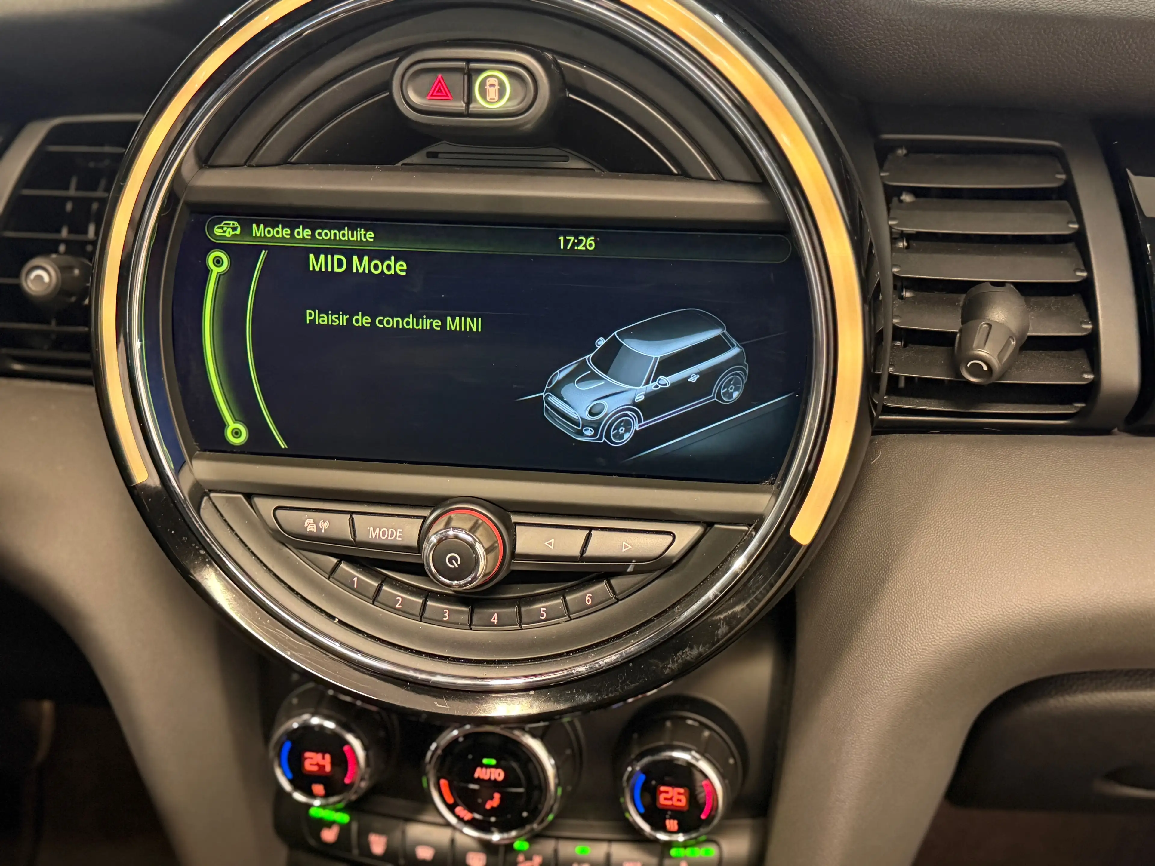 MINI Cooper S Mini 2.0 Cooper S — photo 20