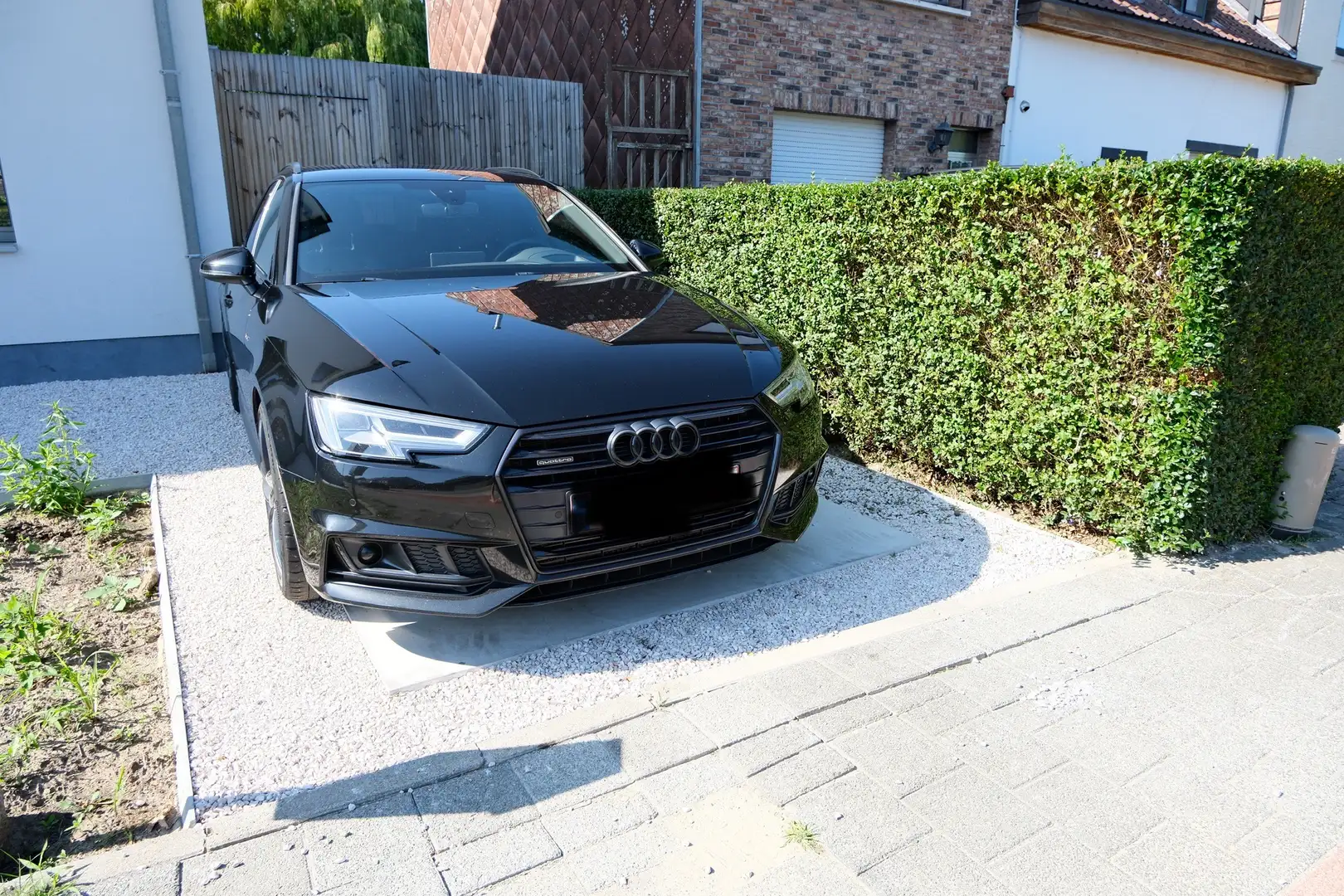 Audi A4 Avant 3.0 TDI DPF quattro S tronic line Sportpaket - 1