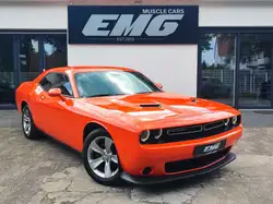 Dodge Challenger SXT V6