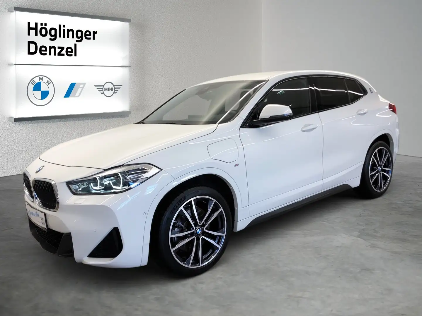 BMW X2 xDrive25e Weiß - 2