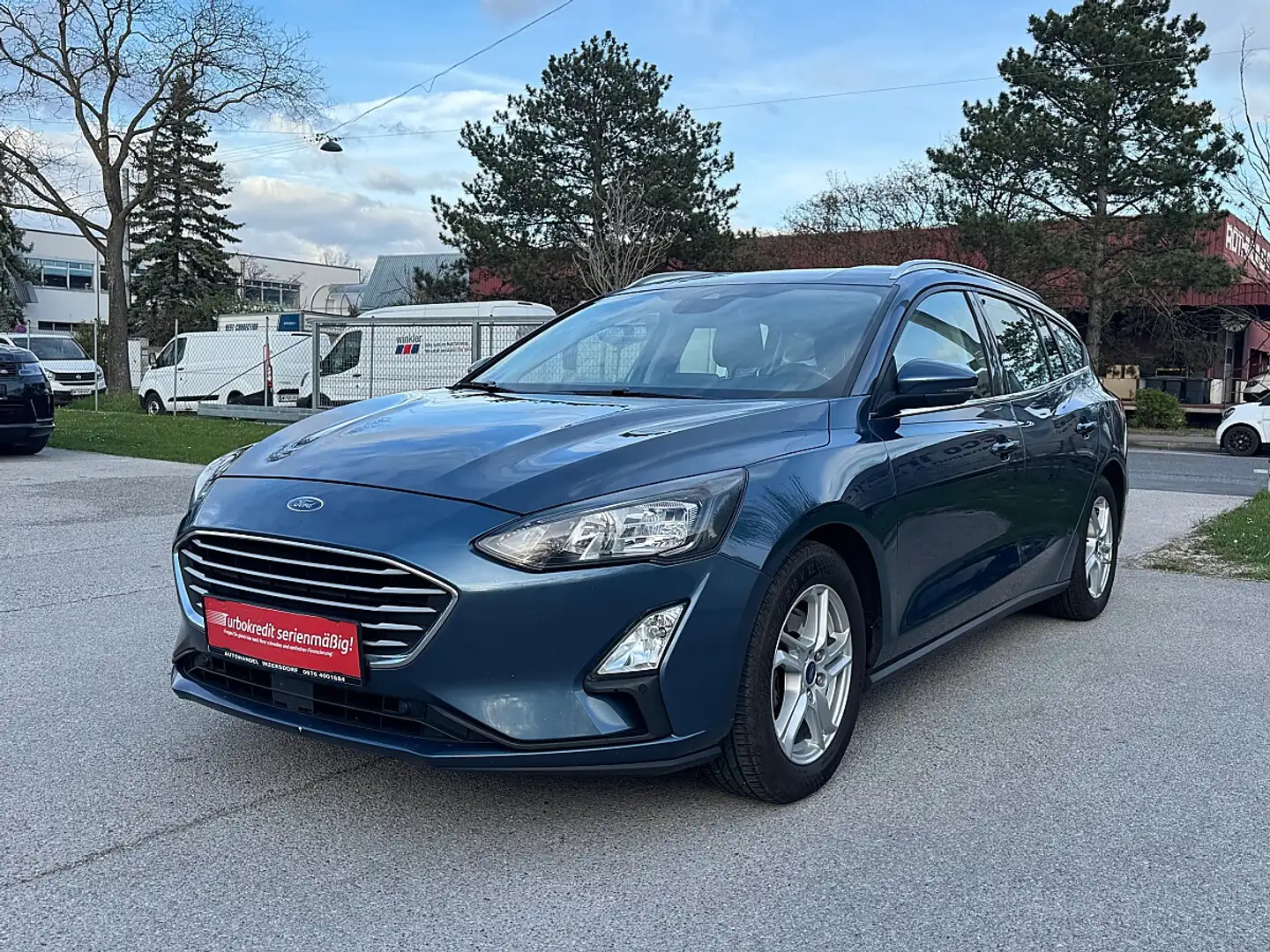 Ford Focus Traveller 1,5 EcoBlue Cool & Connect / 1BESITZ ... Blau - 1