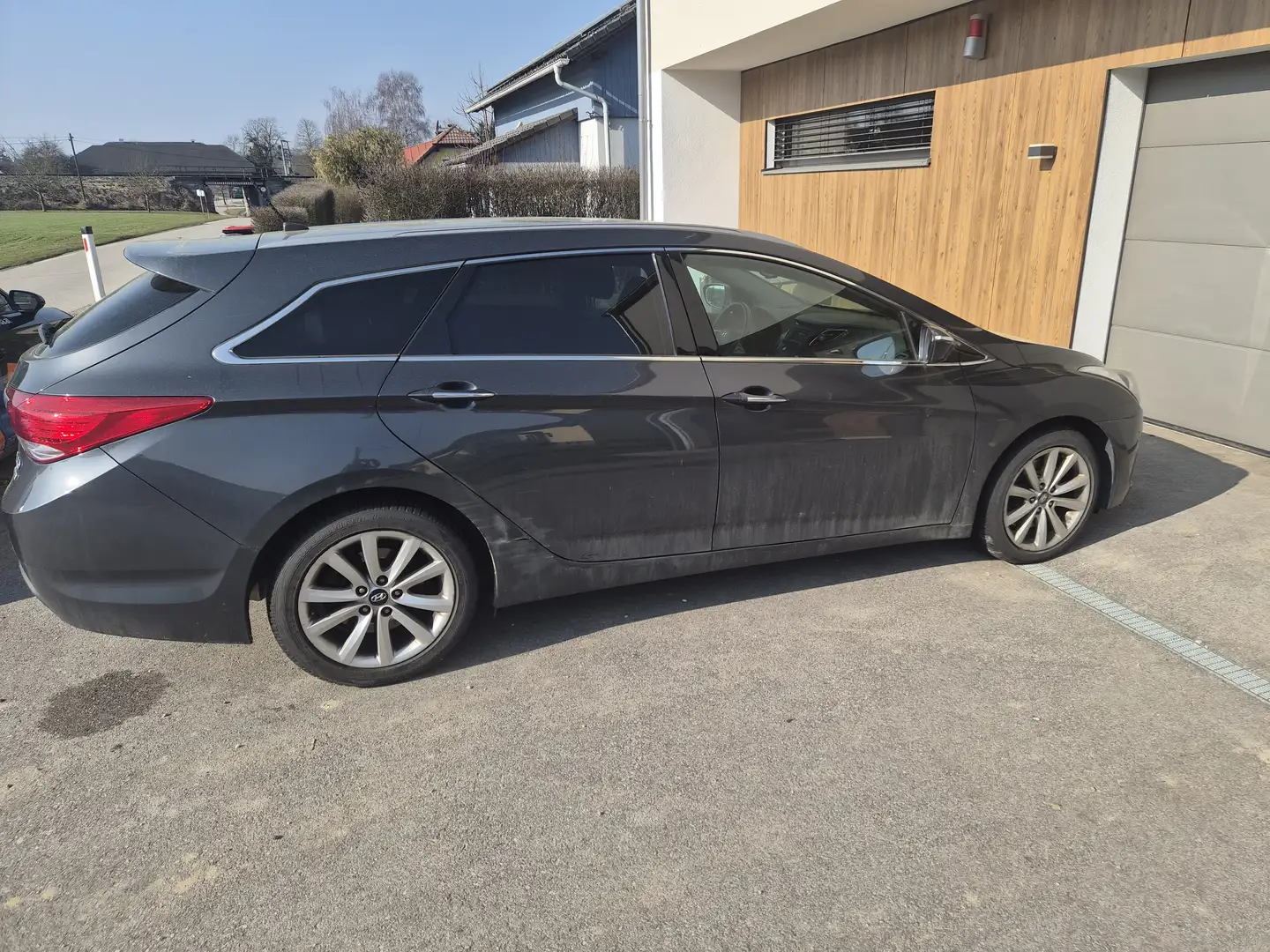 Hyundai i40 i40 Premium 1,7 CRDi DPF Premium - 2
