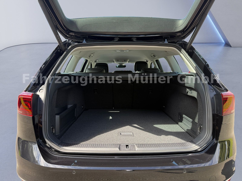 Volkswagen Passat Variant Elegance 4Motion+147kW+StHZ+IQ — photo 15