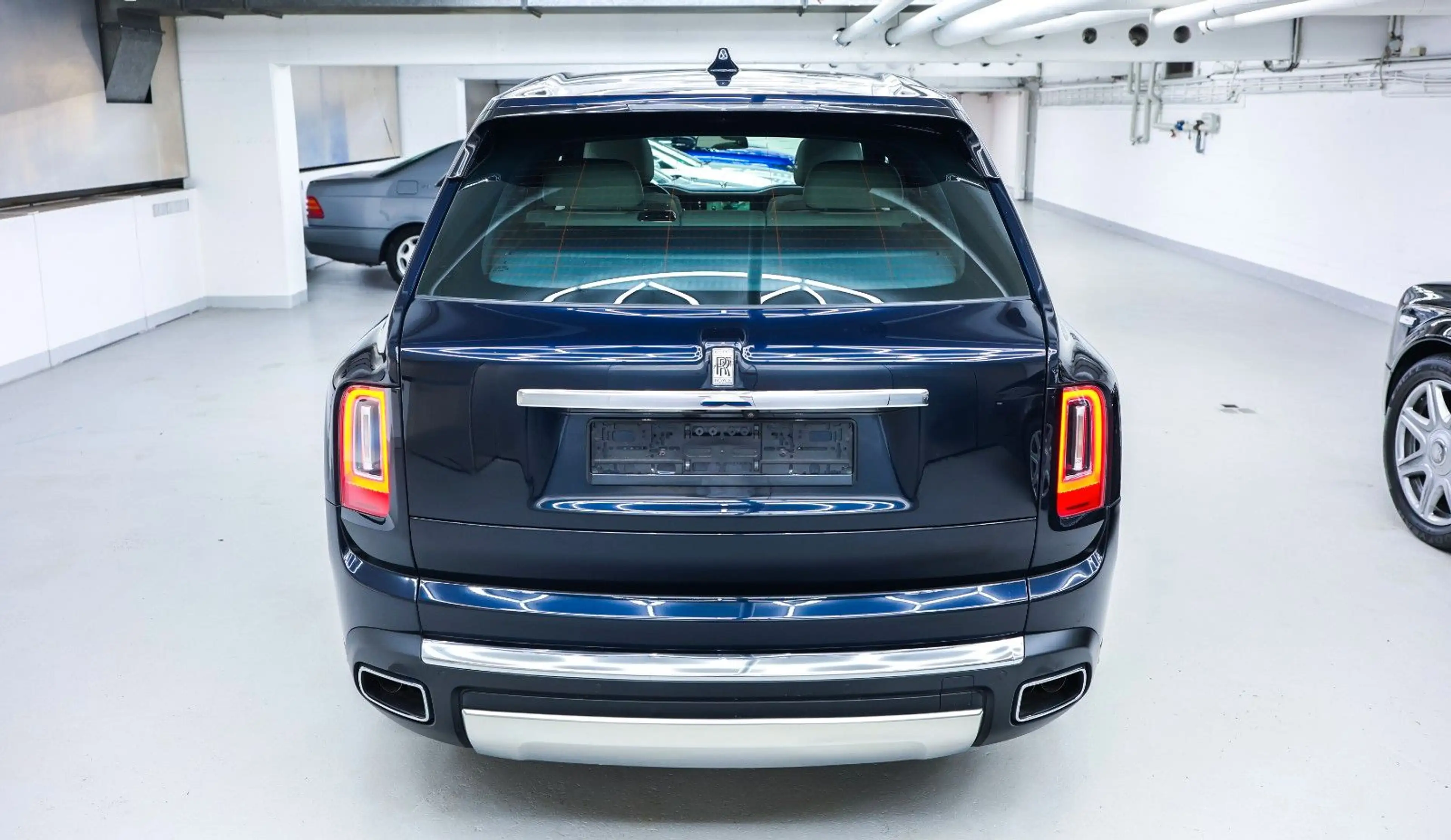 Rolls-Royce Cullinan — photo 13