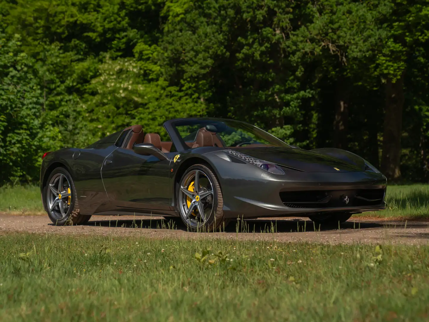 Ferrari 458 4.5 V8 Spider | Carbon Driver Zone Szürke - 2