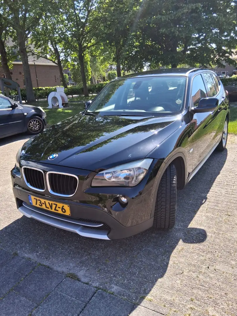 BMW X3 BMW X1 2.0 D Sdrive 18D 2010 Zwart Zwart - 1