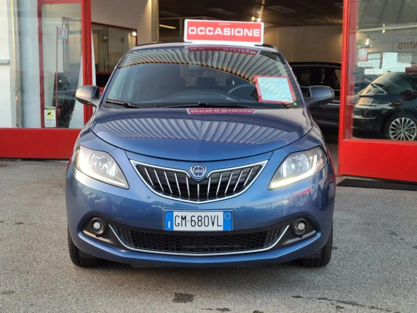 Lancia Ypsilon 1.0 5 porte Hybrid Gold Blu/Azzurro - 2