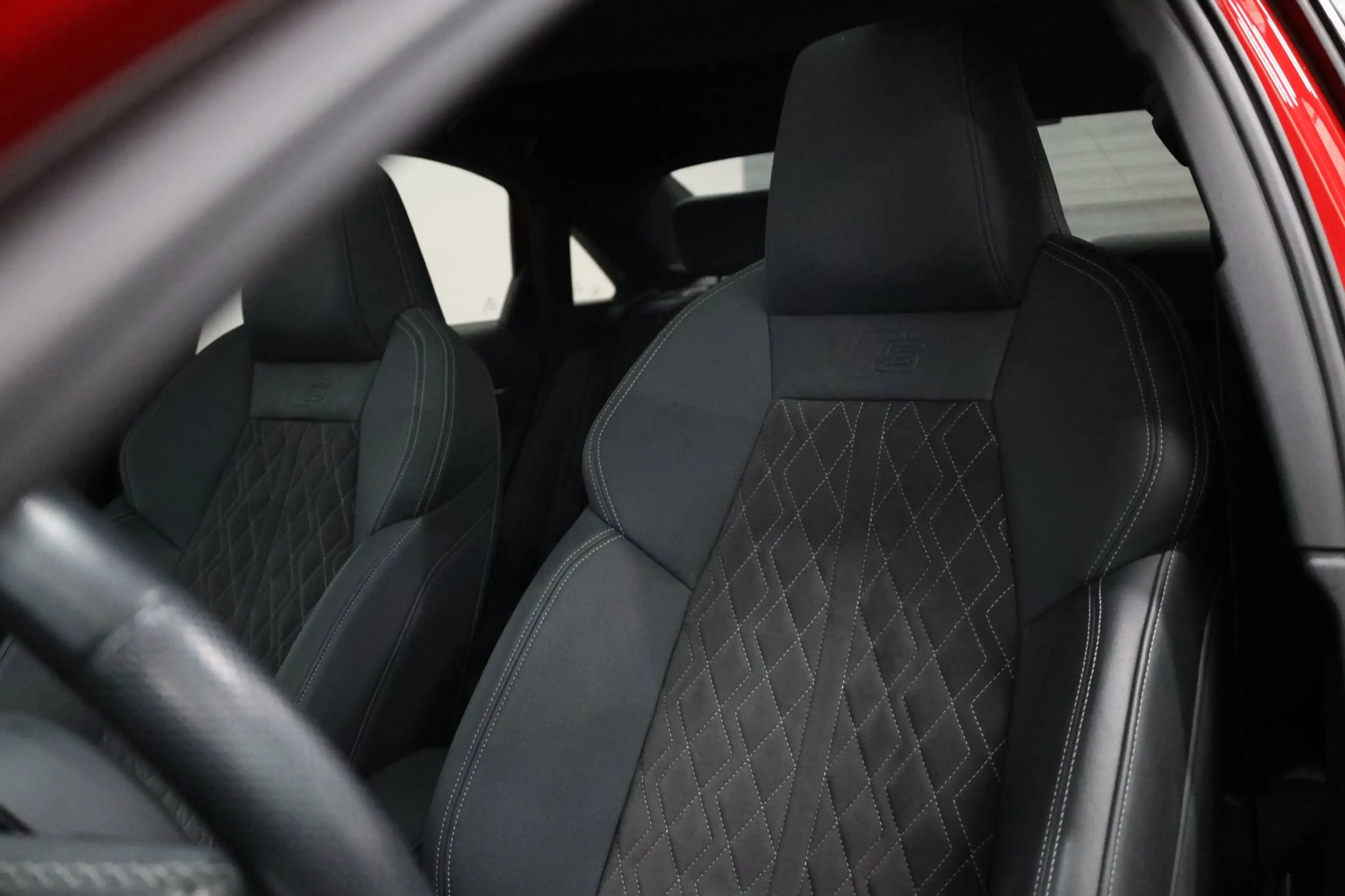 Audi S3 Sportback 2.0 TFSI quattro 310+PK LED/VIRTUAL/B&O/ — photo 11