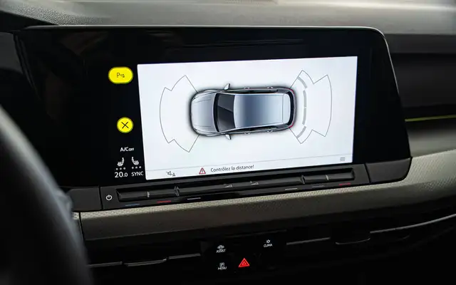 Volkswagen Golf view 14
