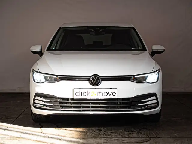 Volkswagen Golf view 3