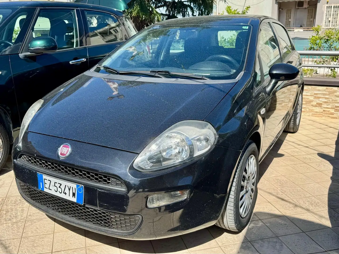 Fiat Punto Punto 5p 1.3 mjt 16v Street 75cv E5+ Noir - 1