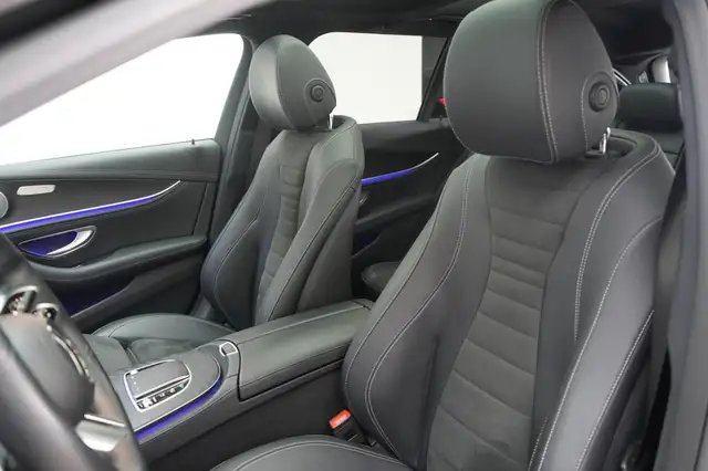Mercedes-Benz E view 7