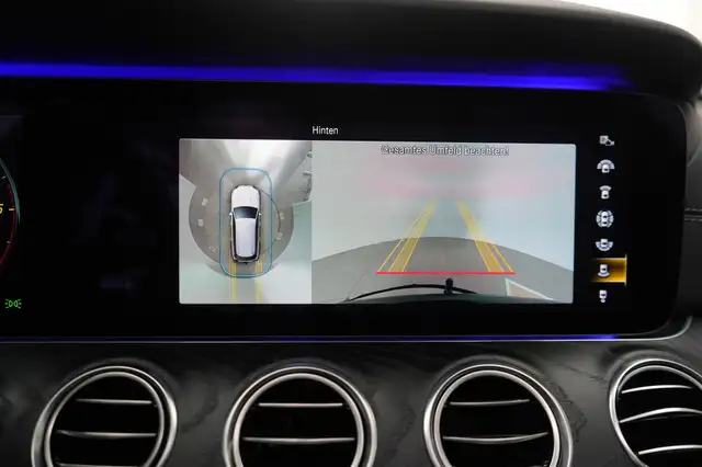 Mercedes-Benz E view 8