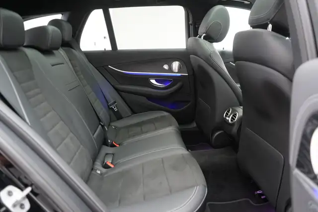Mercedes-Benz E view 13