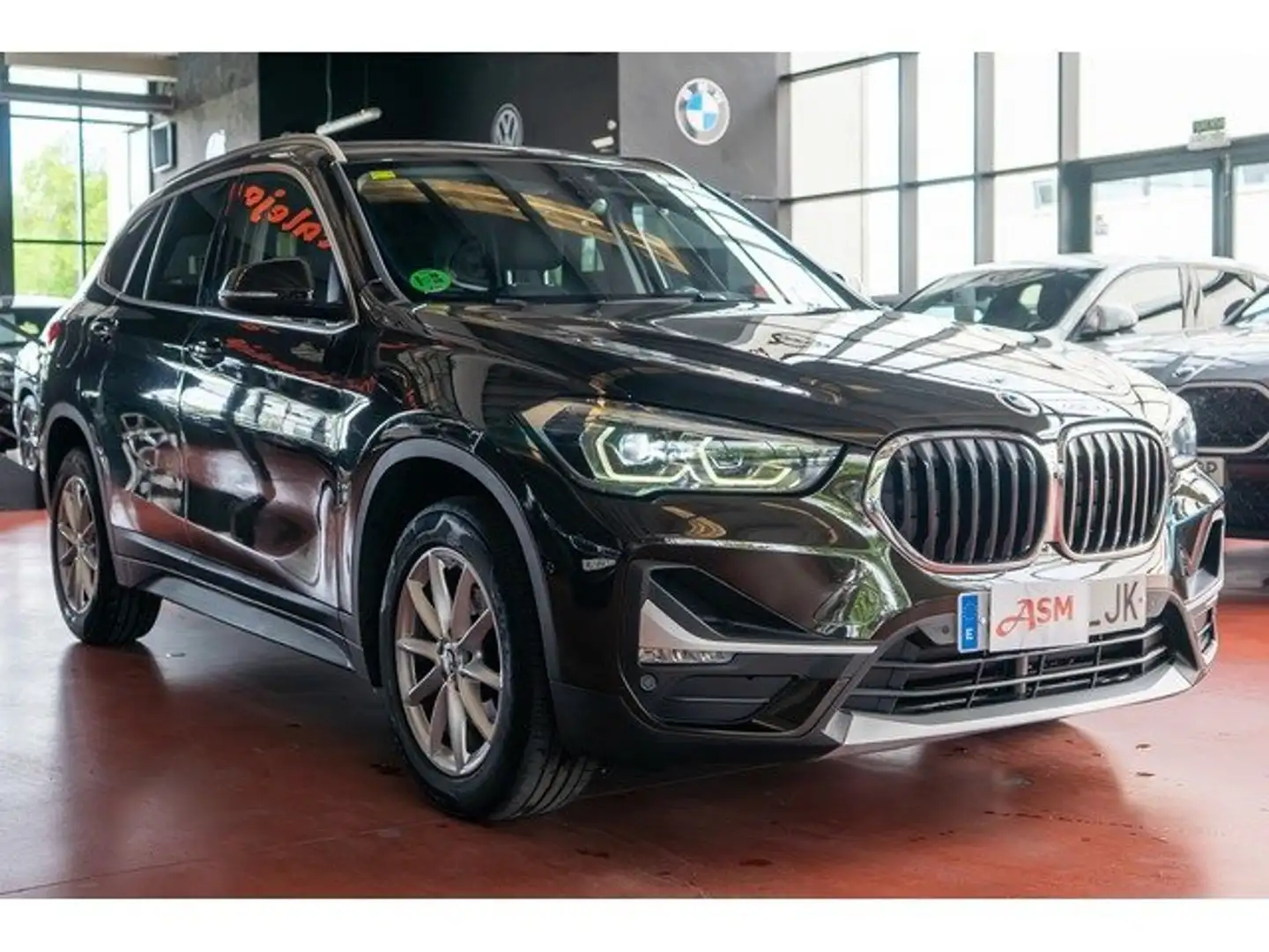 BMW X1 sDrive 16dA Business Verde - 2