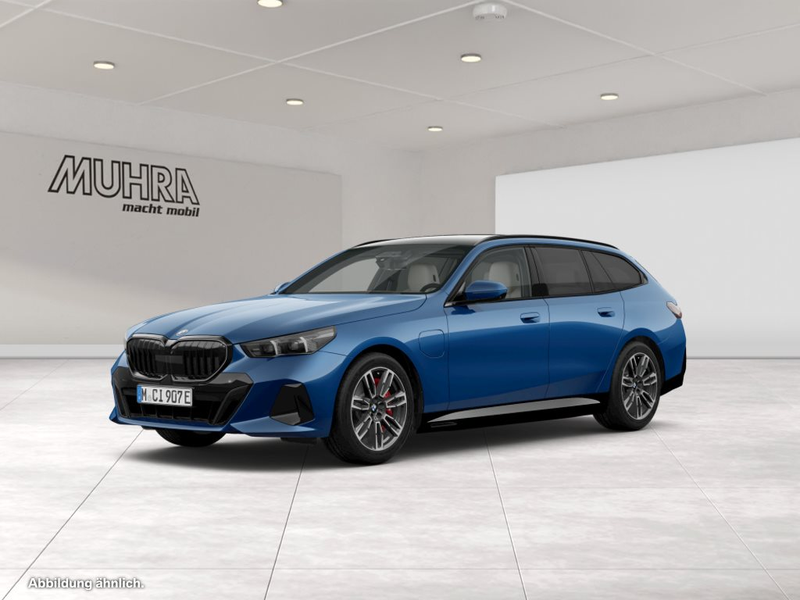 BMW 550 e xDrive Touring M Sport Pro 19" AHK Pano — photo 2