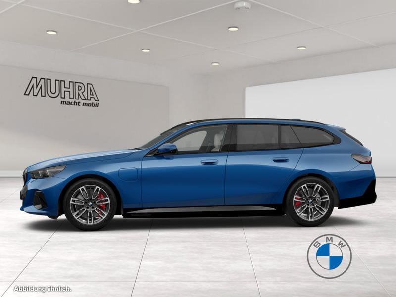 BMW 550 e xDrive Touring M Sport Pro 19" AHK Pano — photo 6
