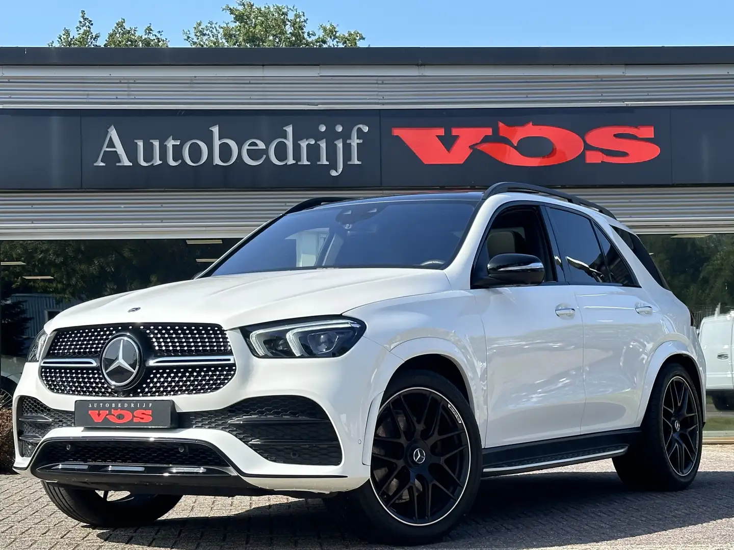 Mercedes-Benz GLE 580 4MATIC AMG-Line | Grijs kenteken | 490 pk | Panoda Alb - 1