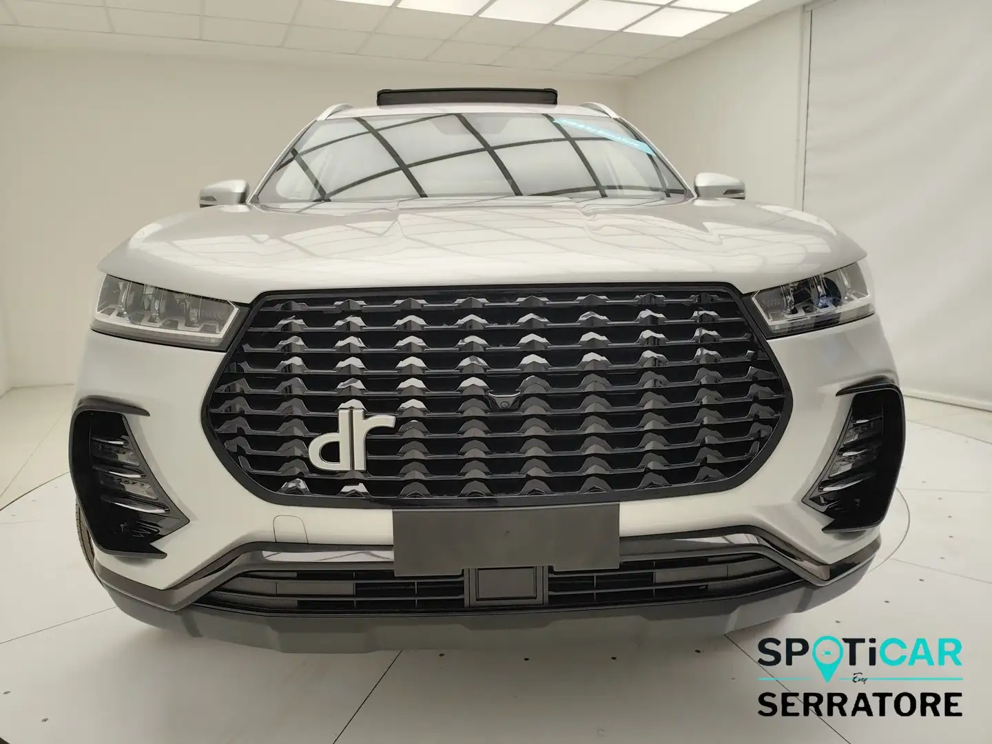 DR Automobiles DR6.0 1.5 Turbo CVT Silber - 2