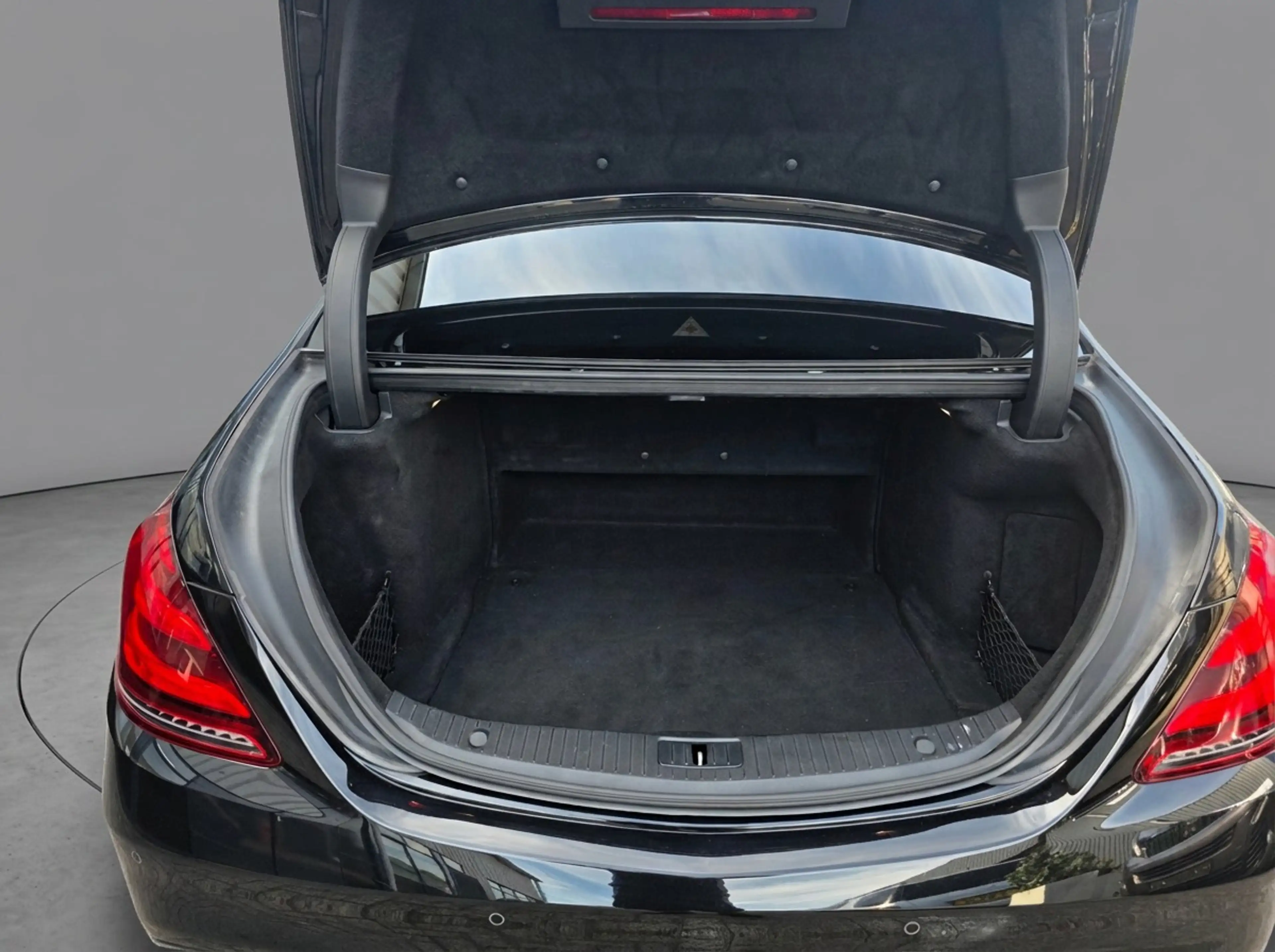 Mercedes-Benz S 400 400d 4Matic Lang Premium Plus — photo 13