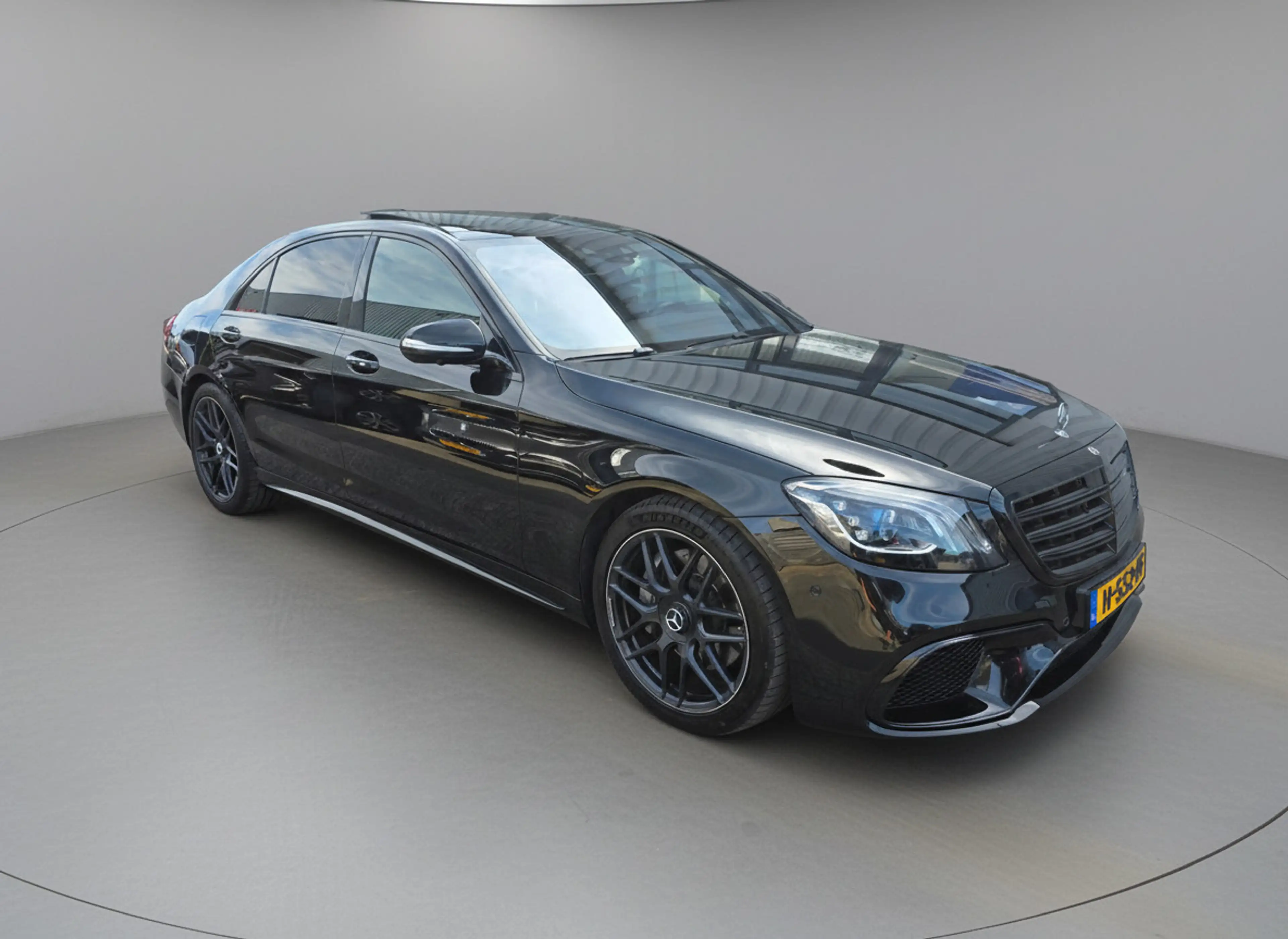 Mercedes-Benz S 400 400d 4Matic Lang Premium Plus — photo 2