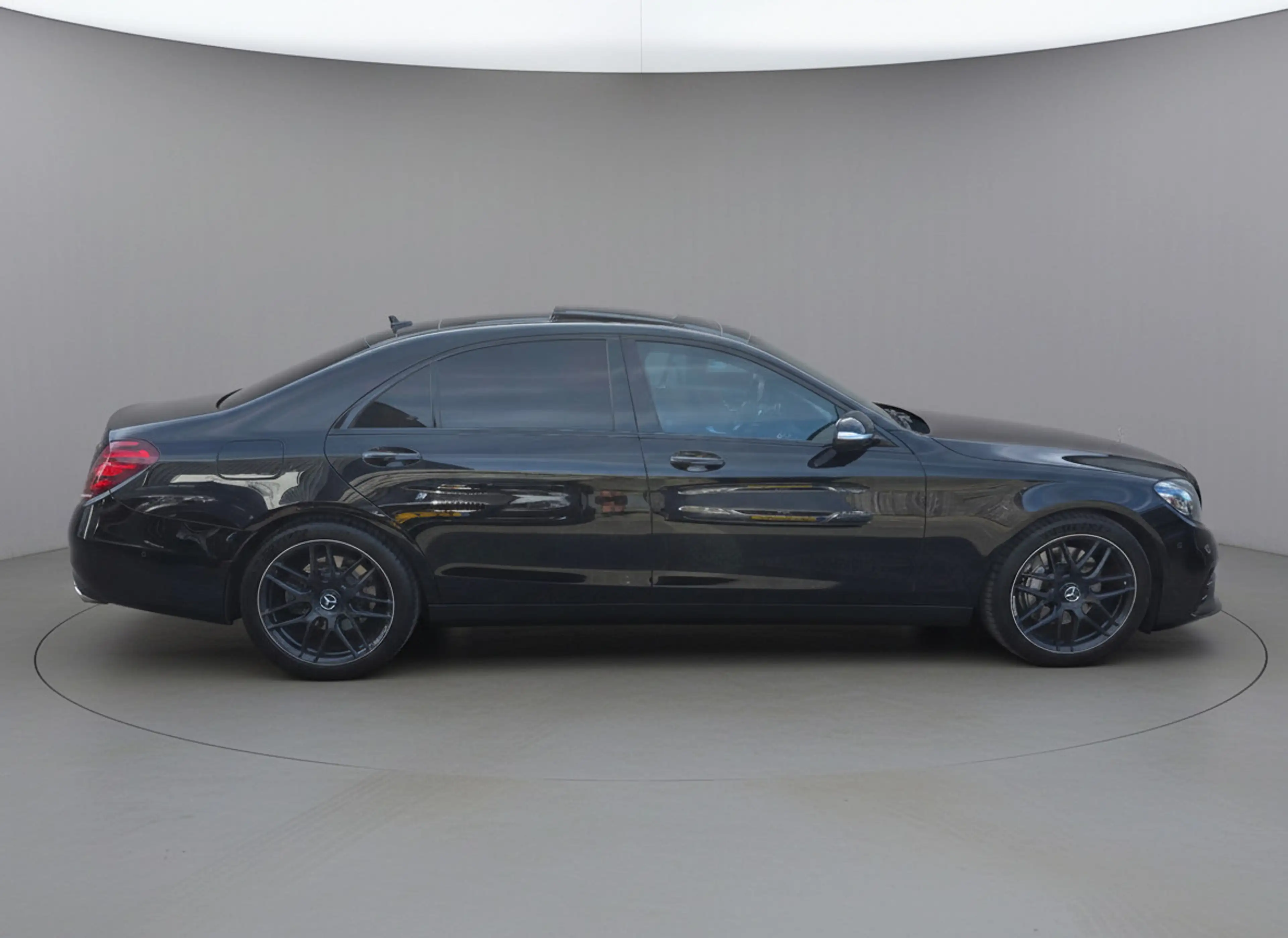 Mercedes-Benz S 400 400d 4Matic Lang Premium Plus — photo 6