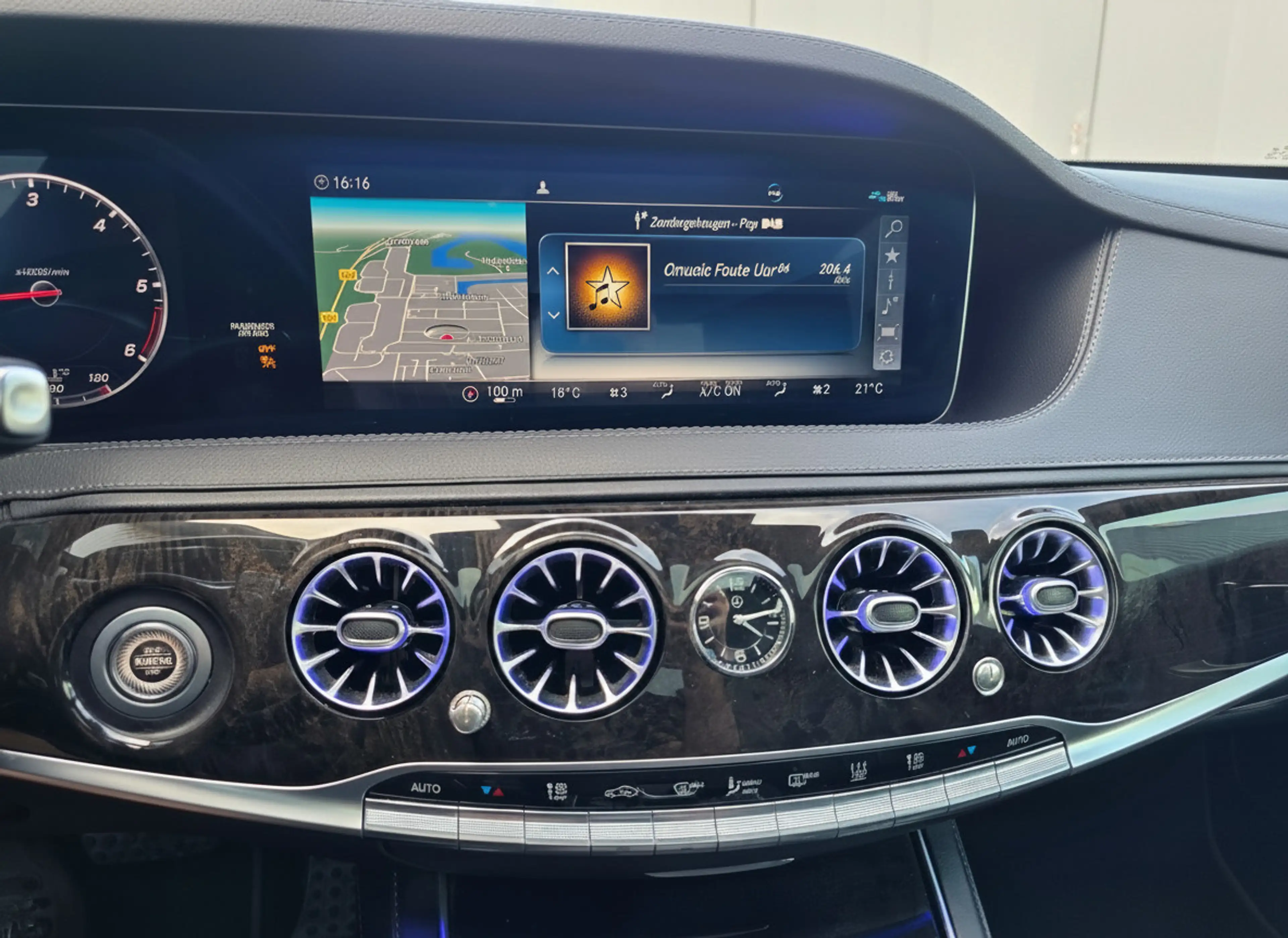 Mercedes-Benz S 400 400d 4Matic Lang Premium Plus — photo 28