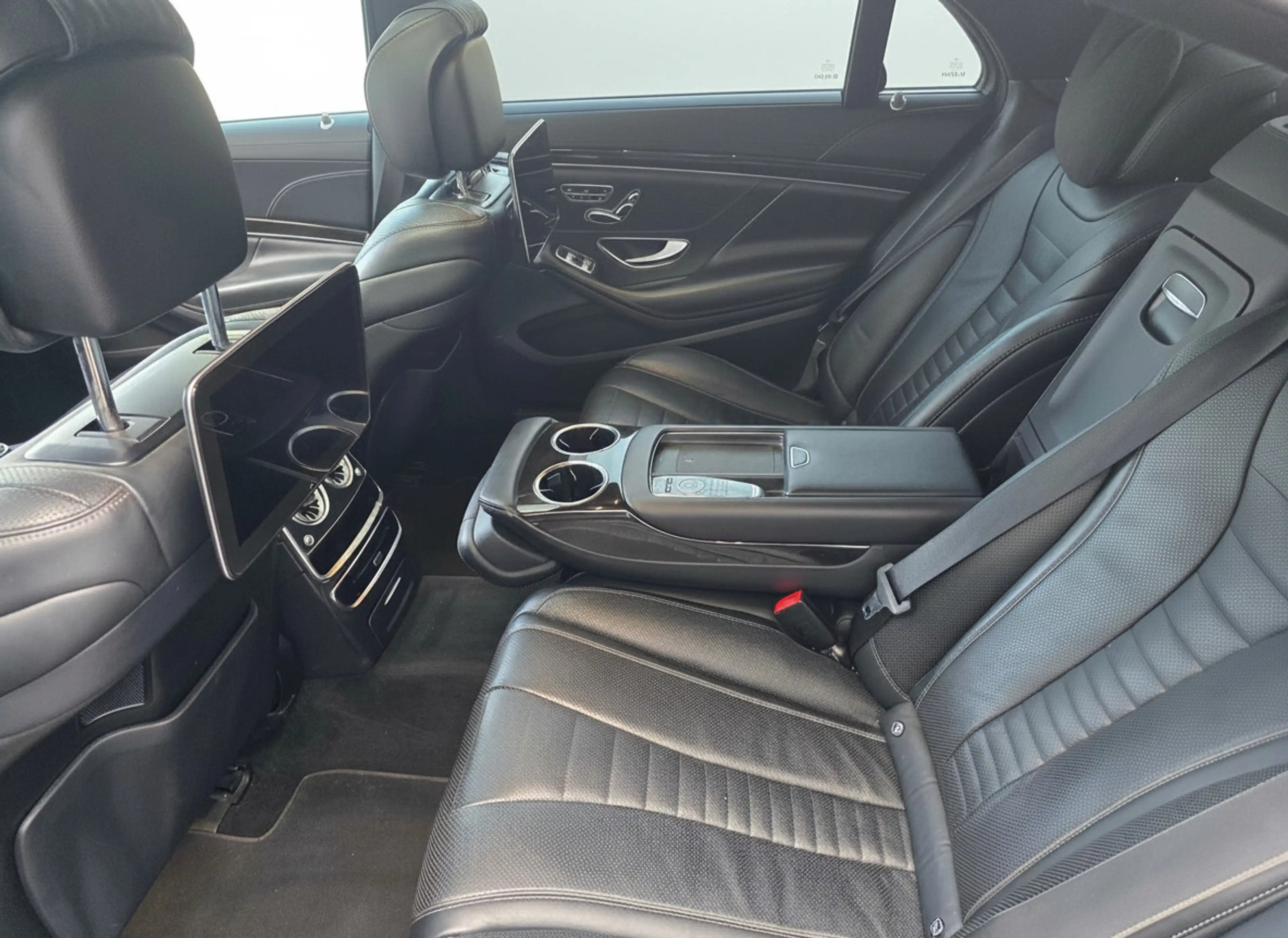 Mercedes-Benz S 400 400d 4Matic Lang Premium Plus — photo 19